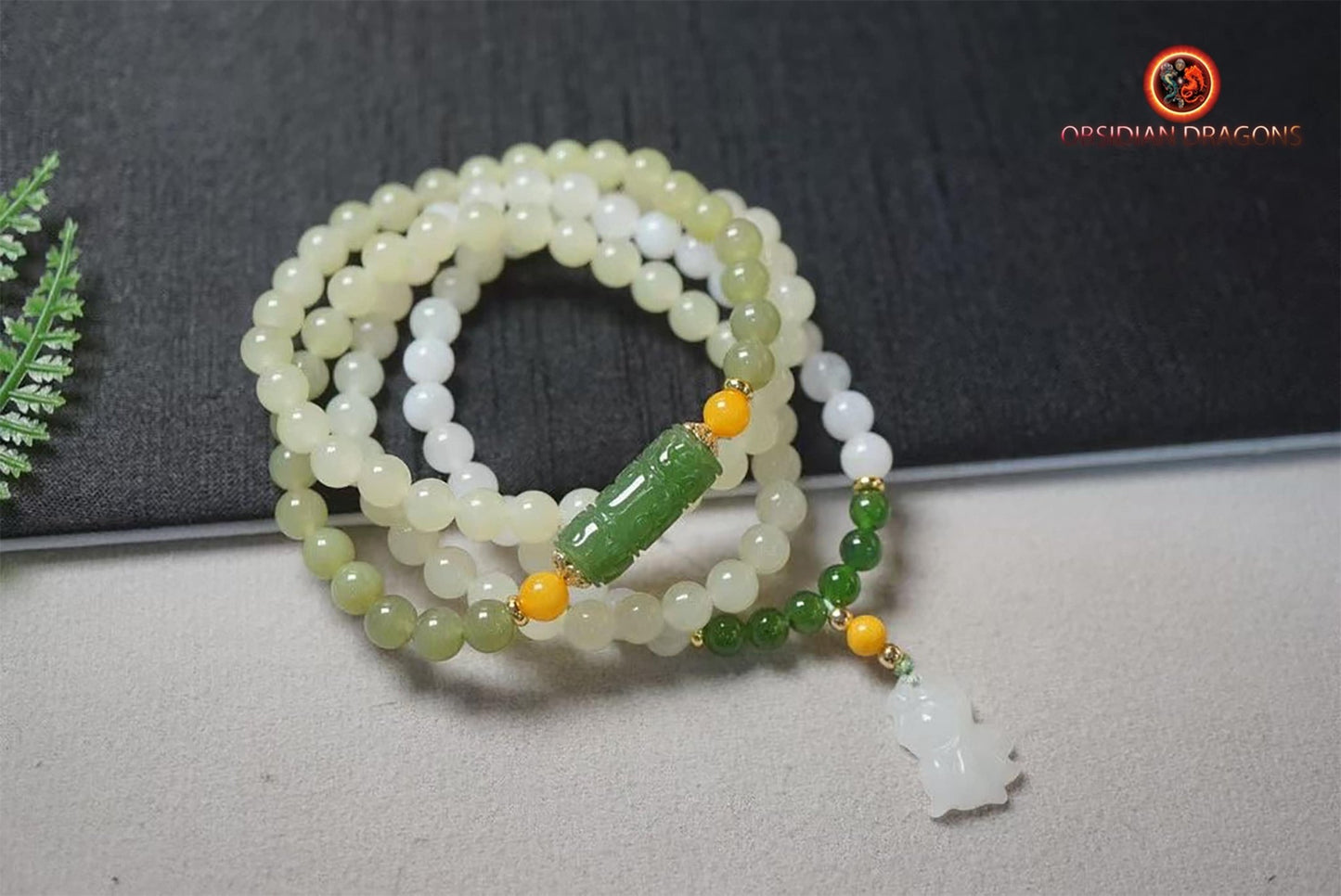 Chapelet mala en jade naturel. Collier de prière et de méditation bouddhiste - obsidian dragon