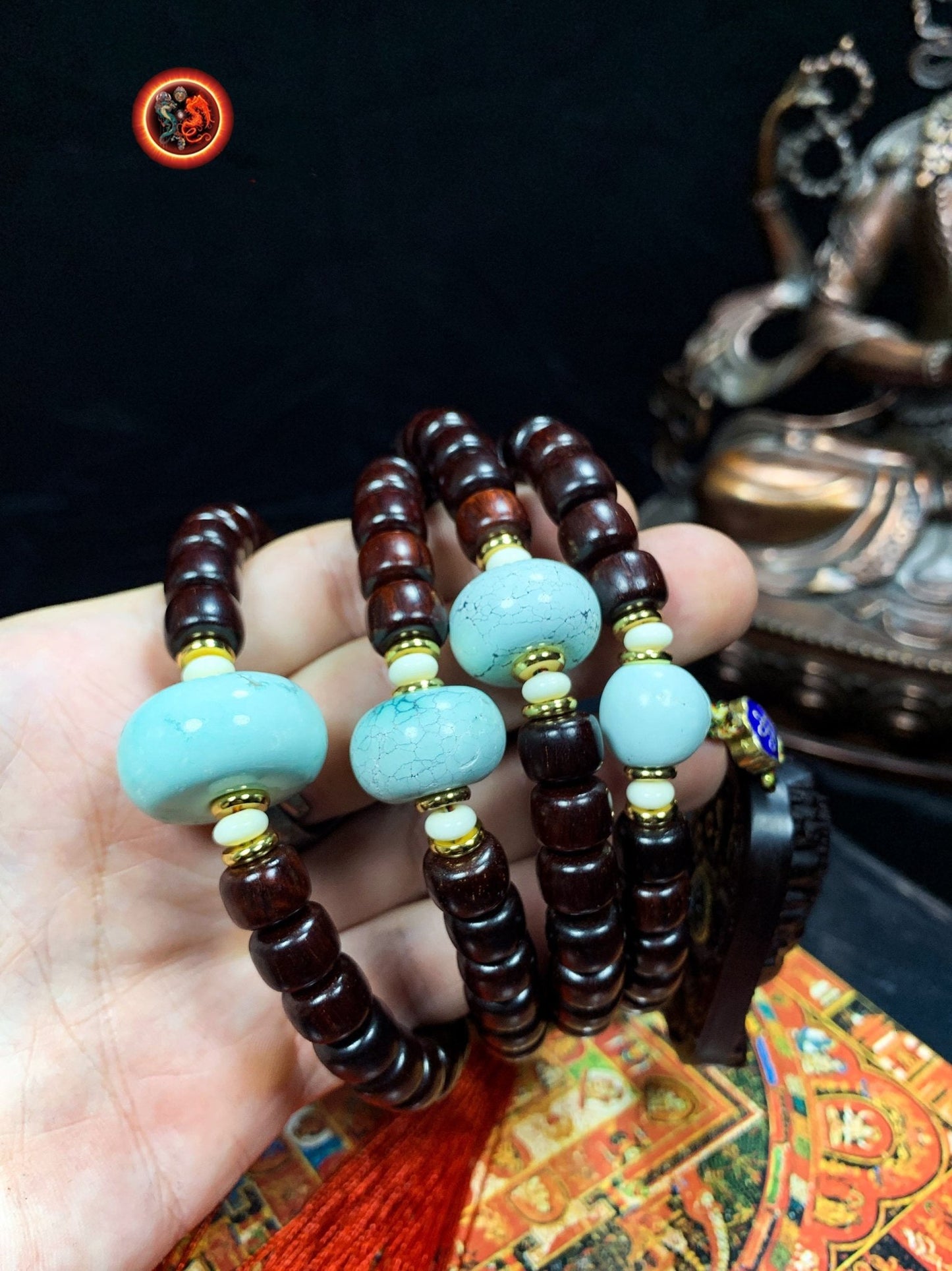 Mala en santal rouge et turquoises- qualité exceptionnelle