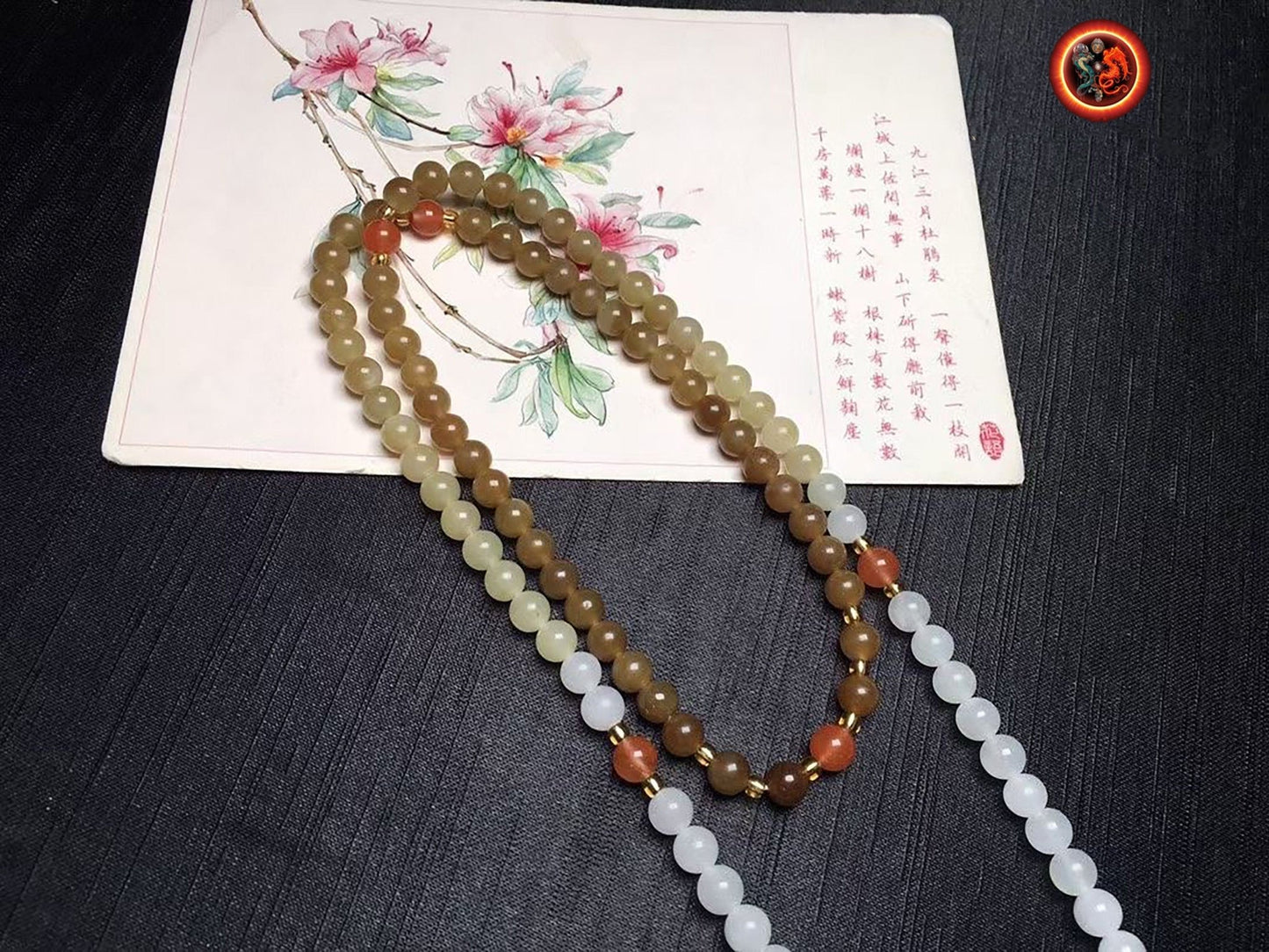 Mala, chapelet bouddhiste. Prière et méditation 108 perles de jade Nephrite entièrement naturel garanti sans aucun traitement et expertisé. - obsidian dragon