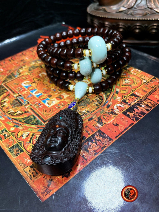 Mala en santal rouge et turquoises- qualité exceptionnelle