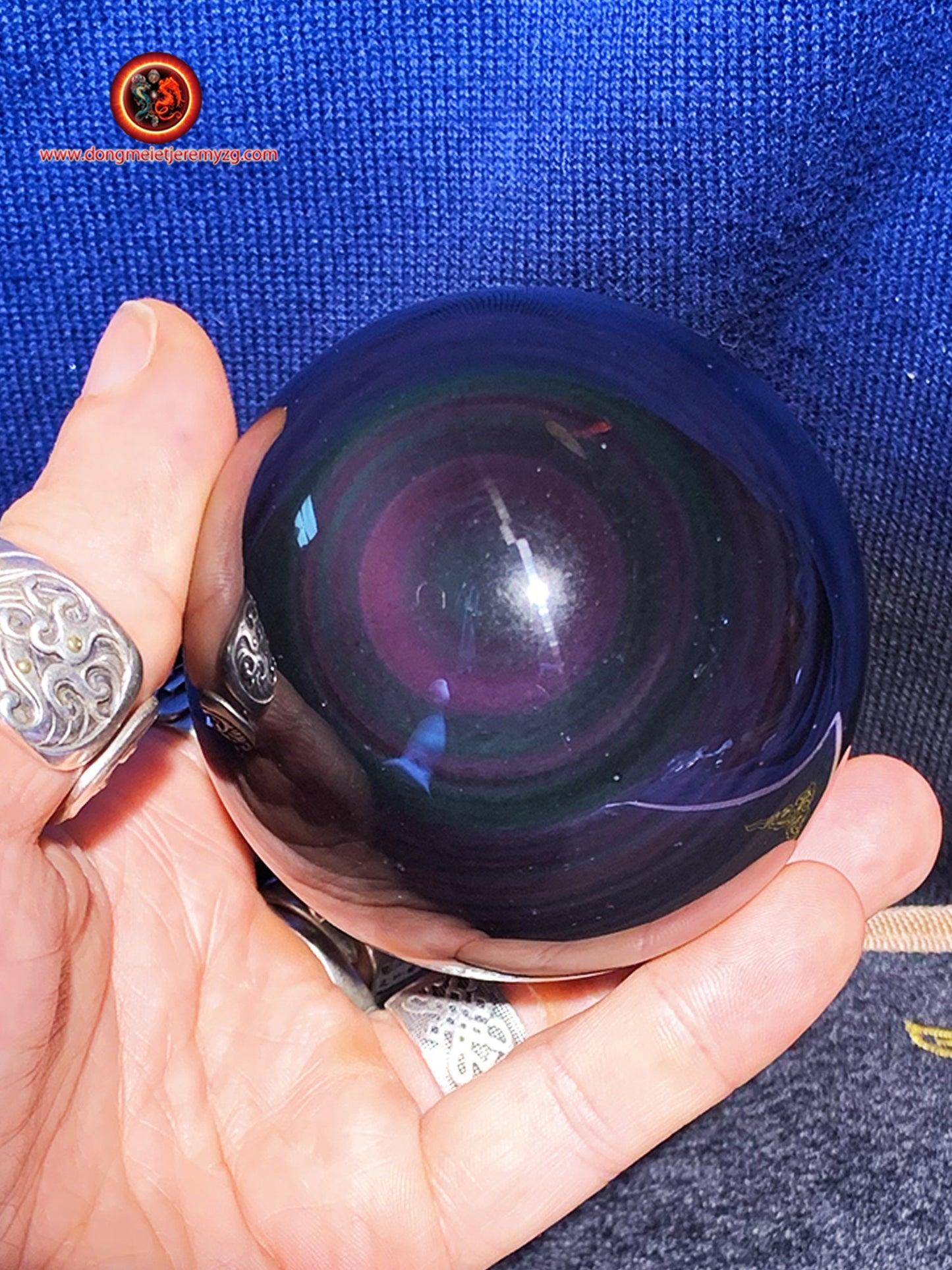 sphère en obsidienne oeil celeste de qualité A+. 0.488 kg 22.61cm de circonférence 7.20 cm de diamètre - obsidian dragon