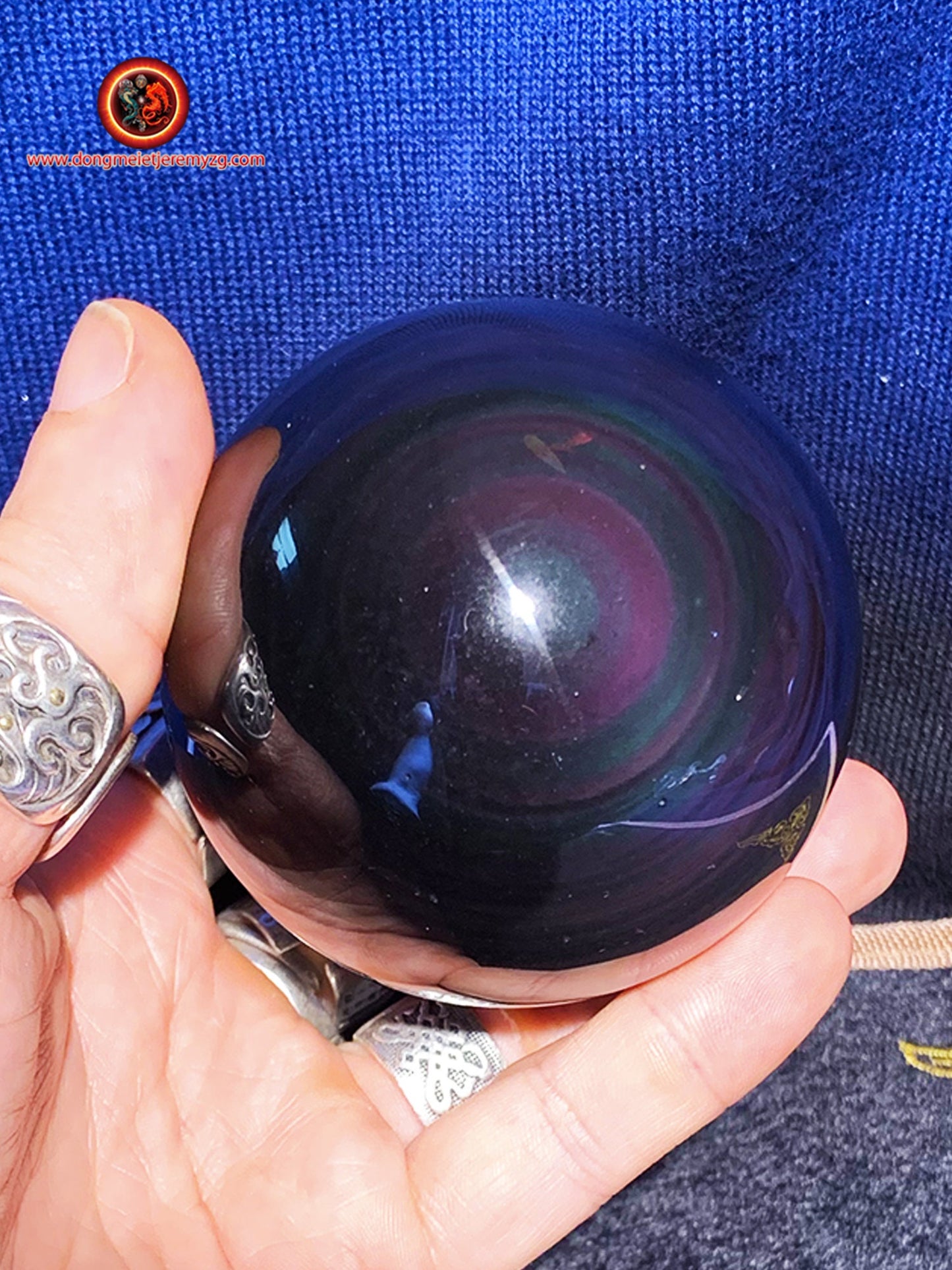 sphère en obsidienne oeil celeste de qualité A+. 0.488 kg 22.61cm de circonférence 7.20 cm de diamètre - obsidian dragon