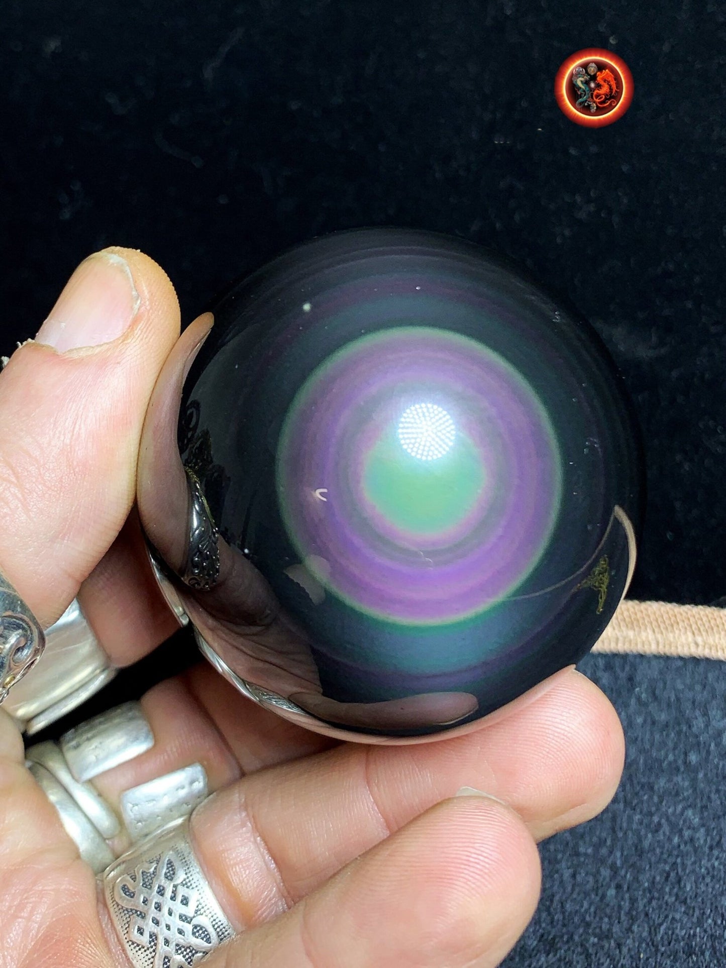 qualité exceptionnelle sphère en obsidienne oeil celeste, pièce rare de collection. 0.200 kg 6 cm de diamètre - obsidian dragon