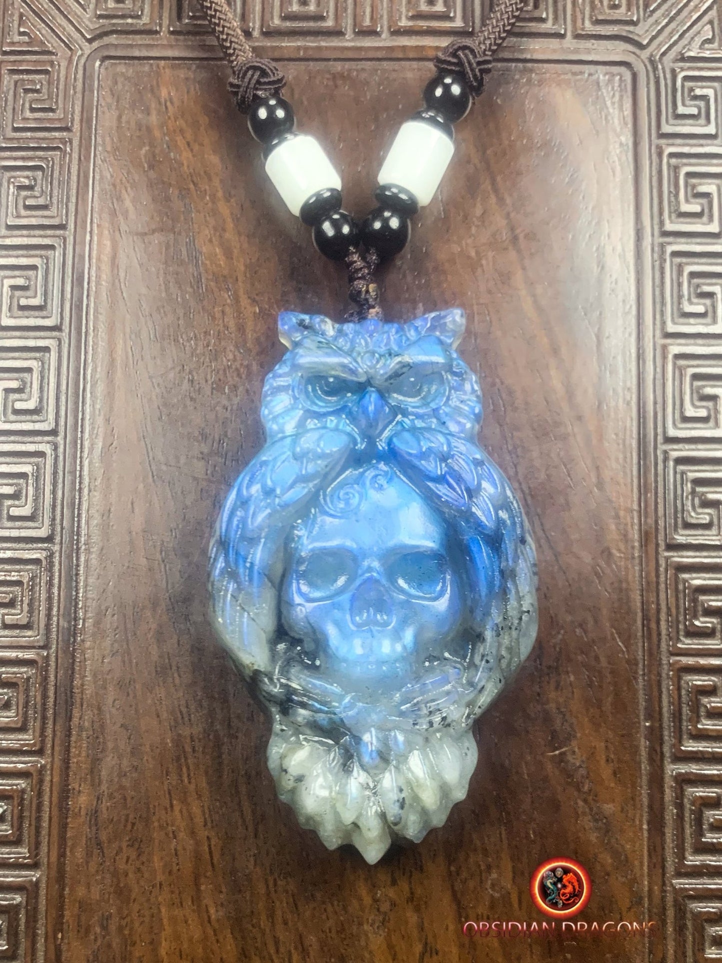 pendentif crâne et hibou en labradorite