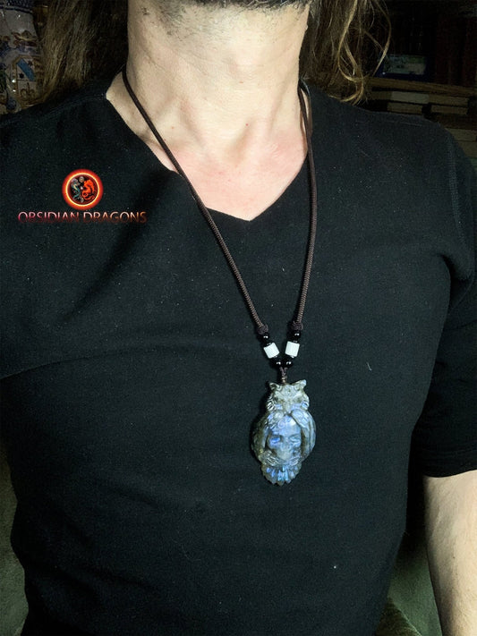 pendentif crâne et hibou en labradorite