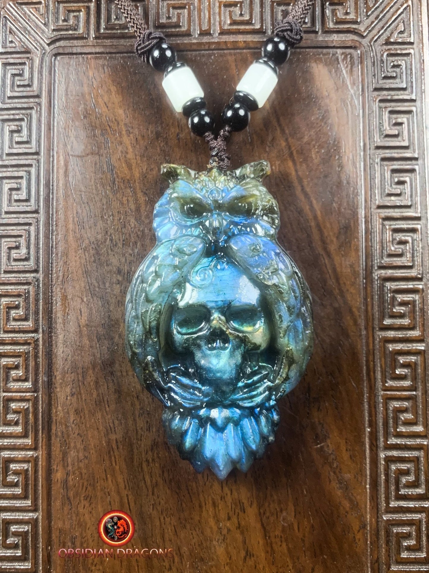 pendentif crâne et hibou en labradorite