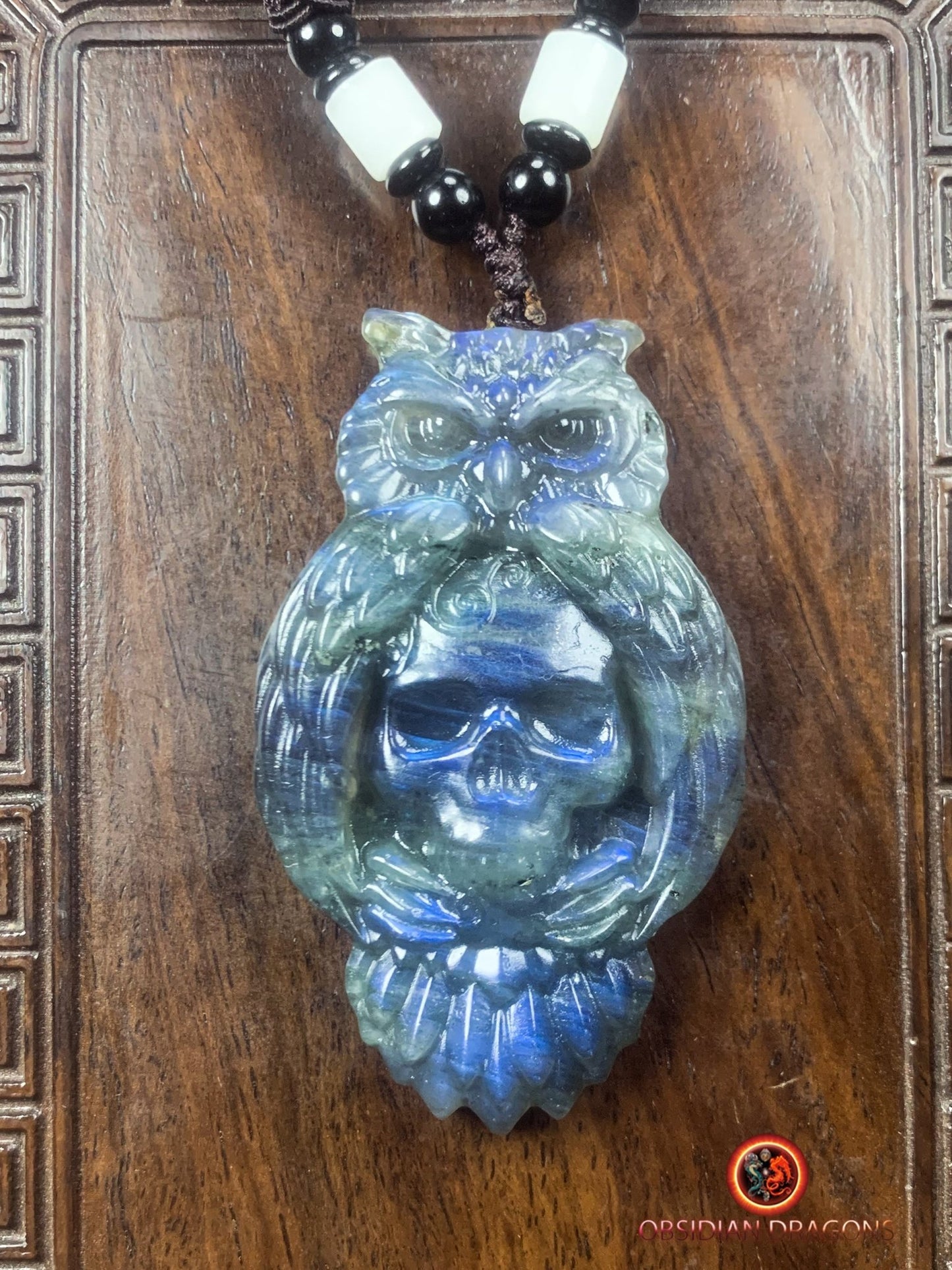 pendentif crâne et hibou en labradorite