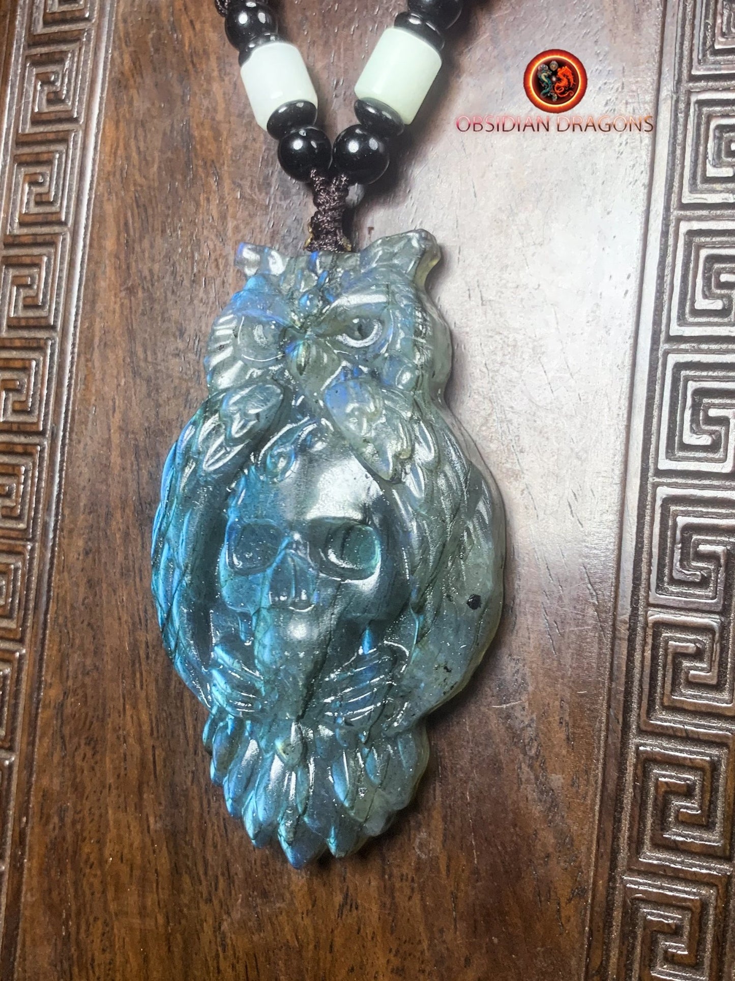 pendentif crâne et hibou en labradorite