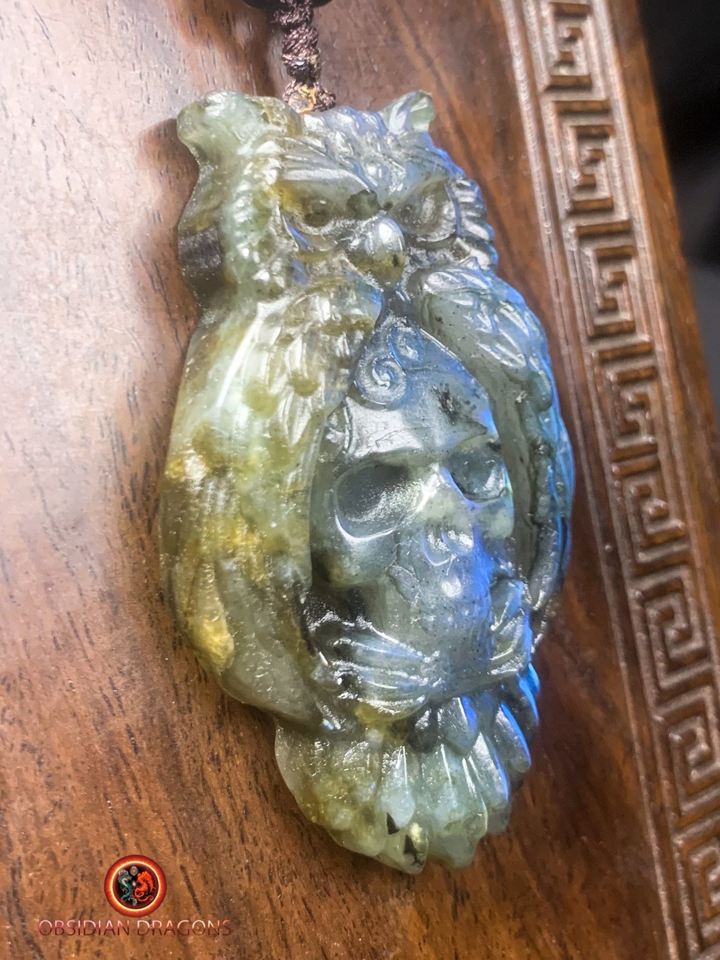 pendentif crâne et hibou en labradorite