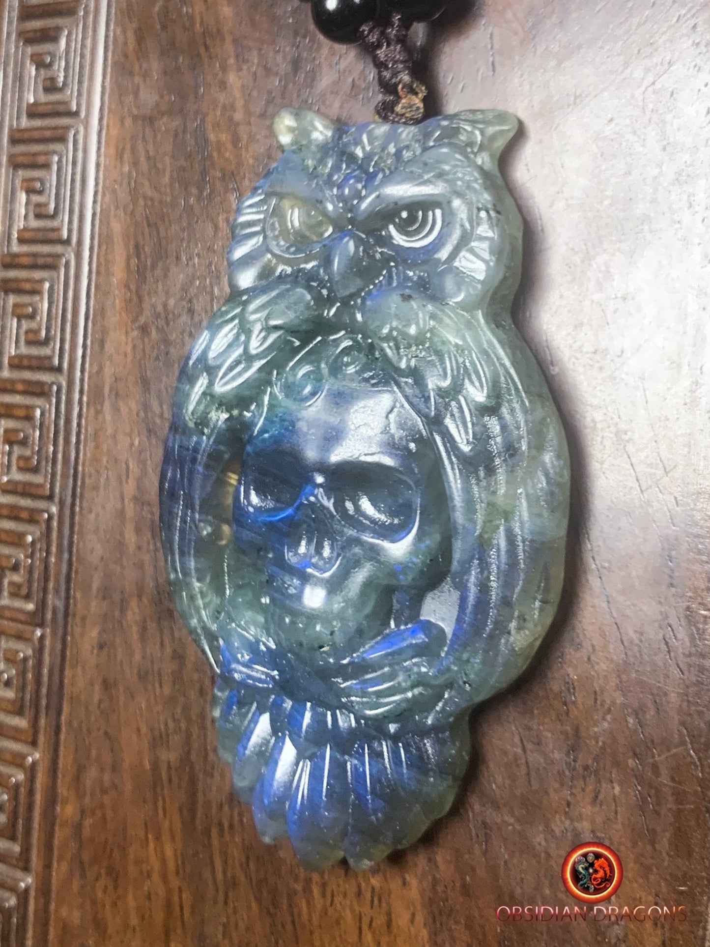 pendentif crâne et hibou en labradorite