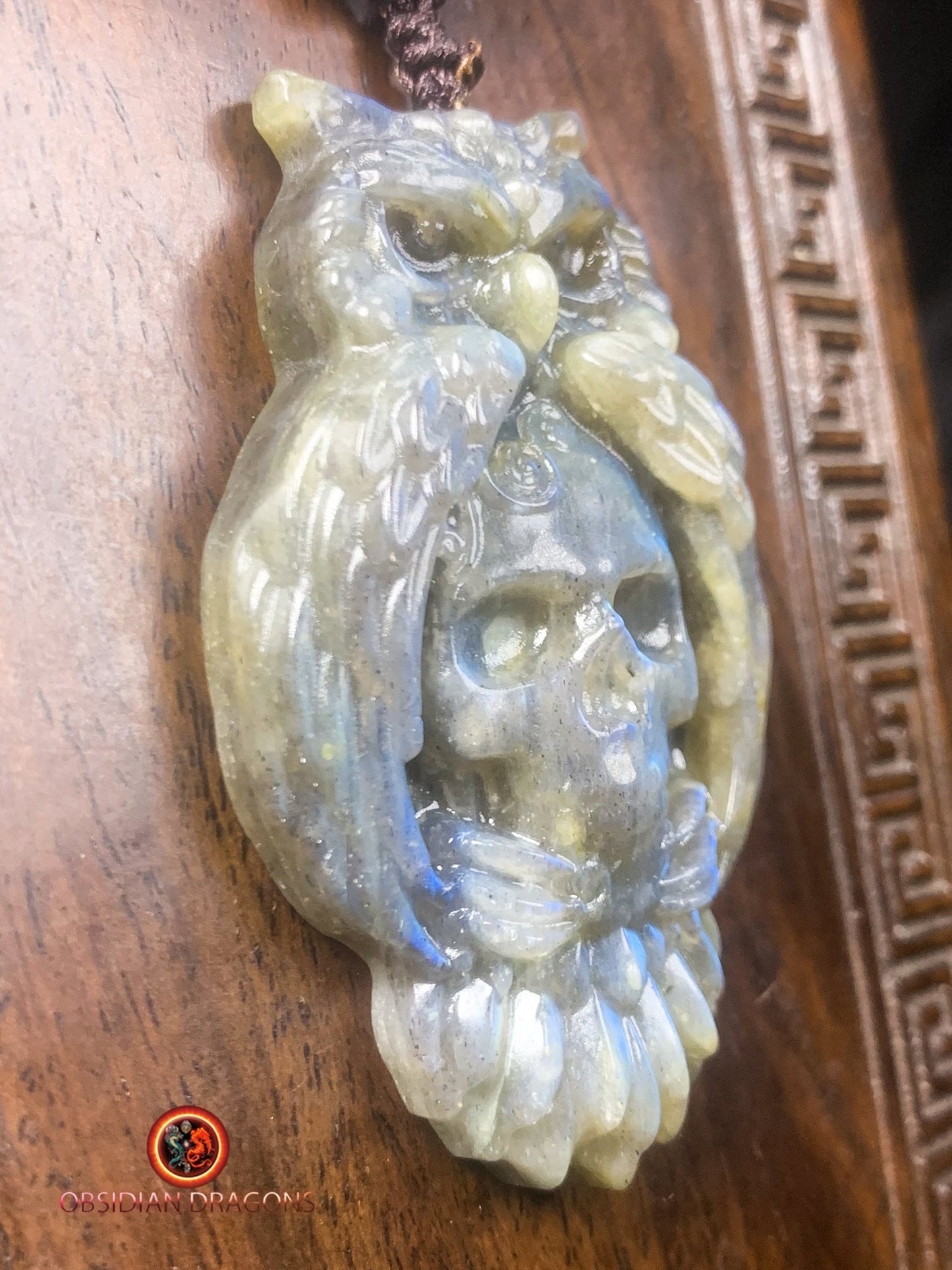 pendentif crâne et hibou en labradorite - obsidian dragons
