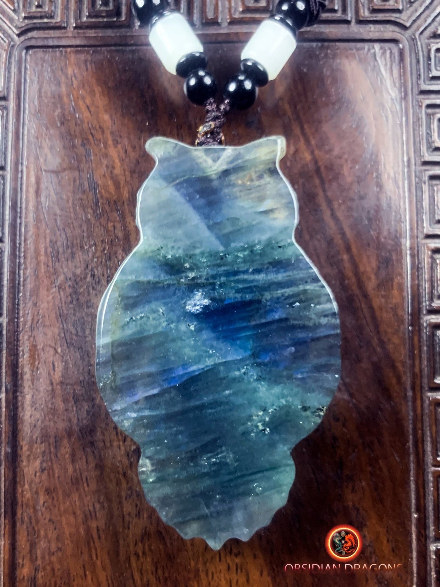 pendentif crâne et hibou en labradorite