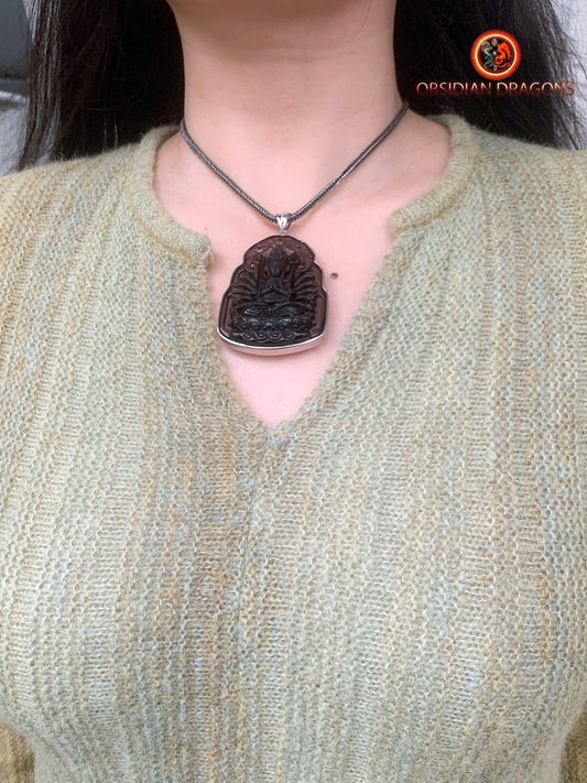 Pendentif bouddha en obsidienne glace- Chenrezi