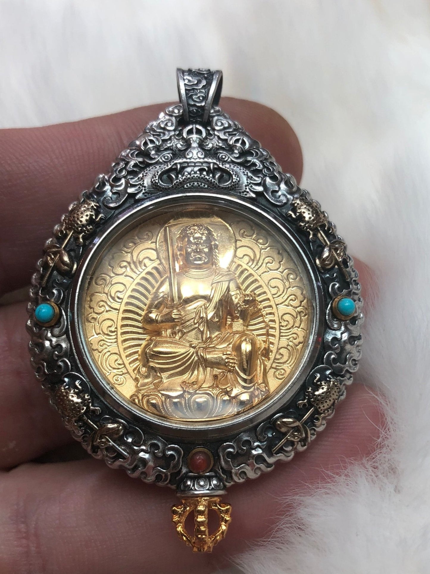 pendentif bouddha