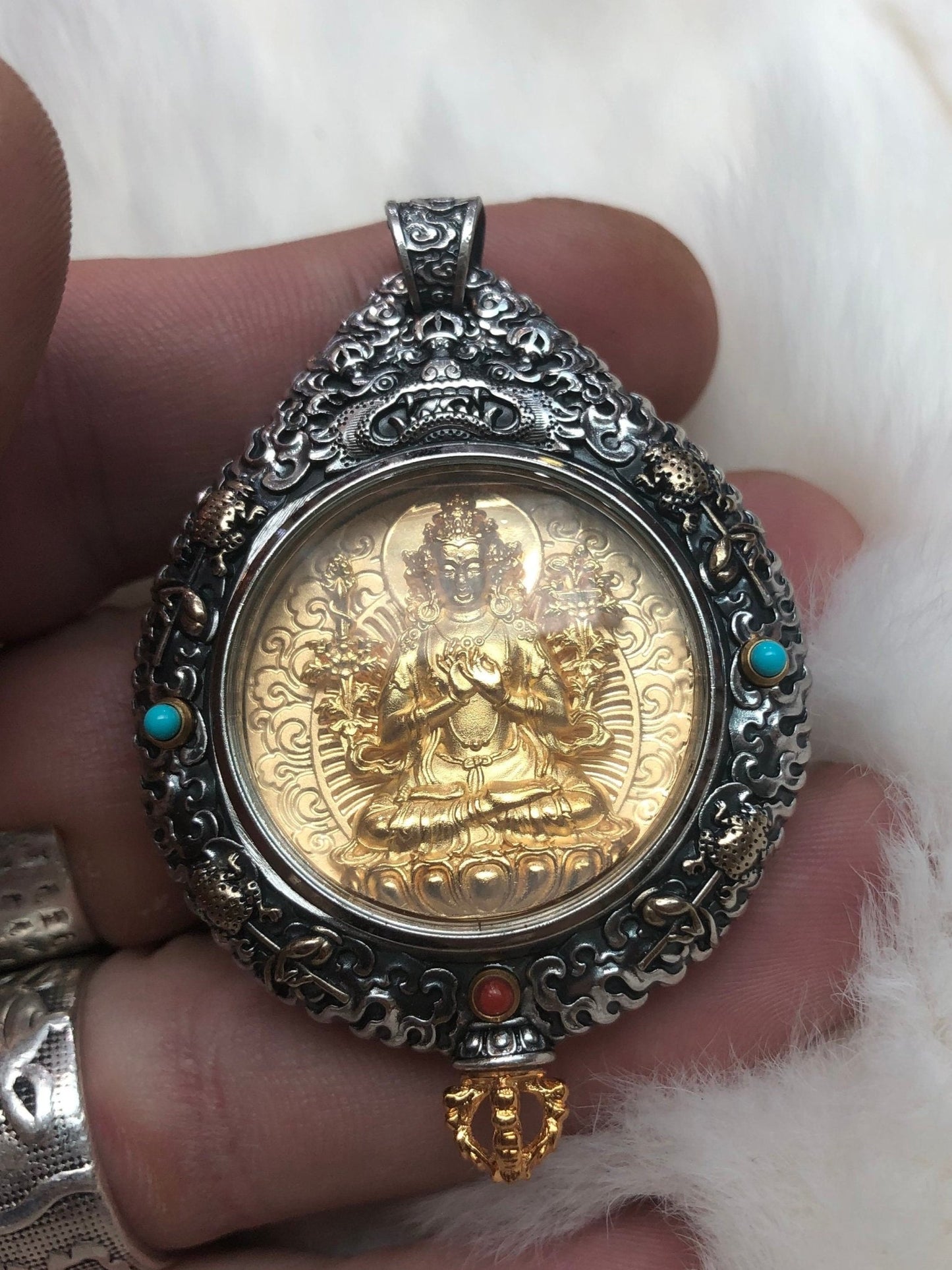 Pendentif Bouddha