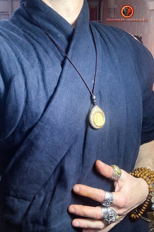Pendentif ghau- Bouddha Vairocana