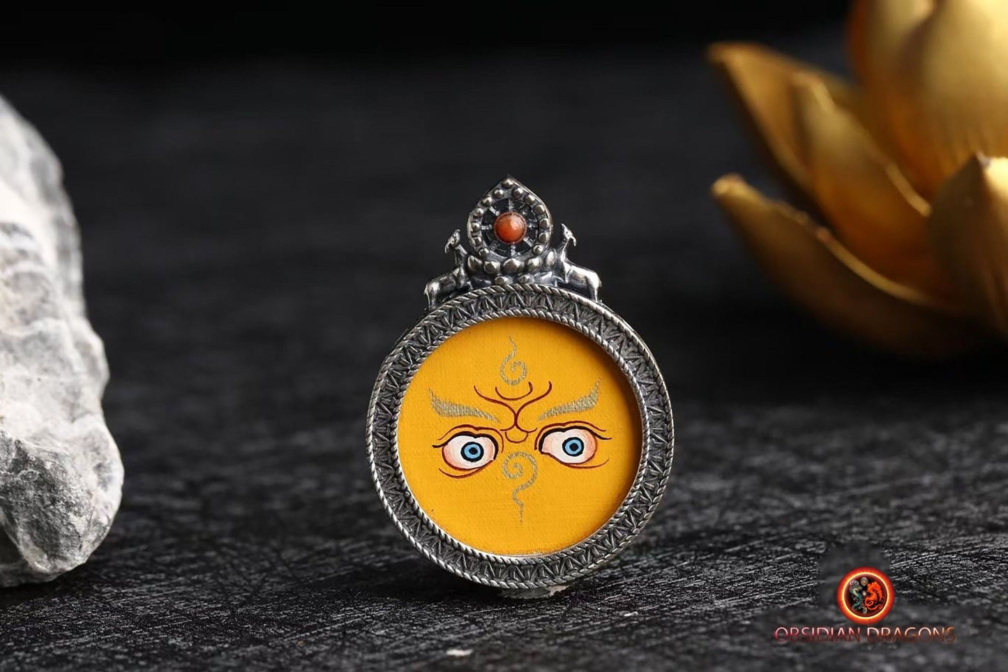 Pendentif Yeux de Bouddha Courroucés en Cinq Couleurs