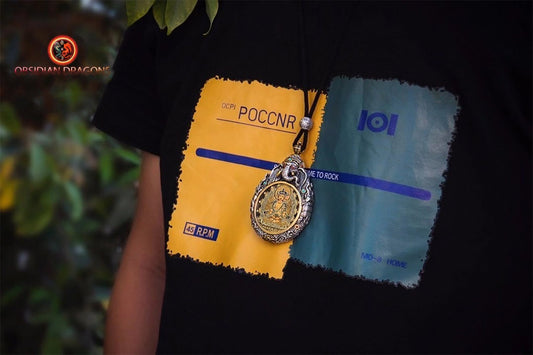 Pendentif thangka tibétain- Bouddha Vairocana