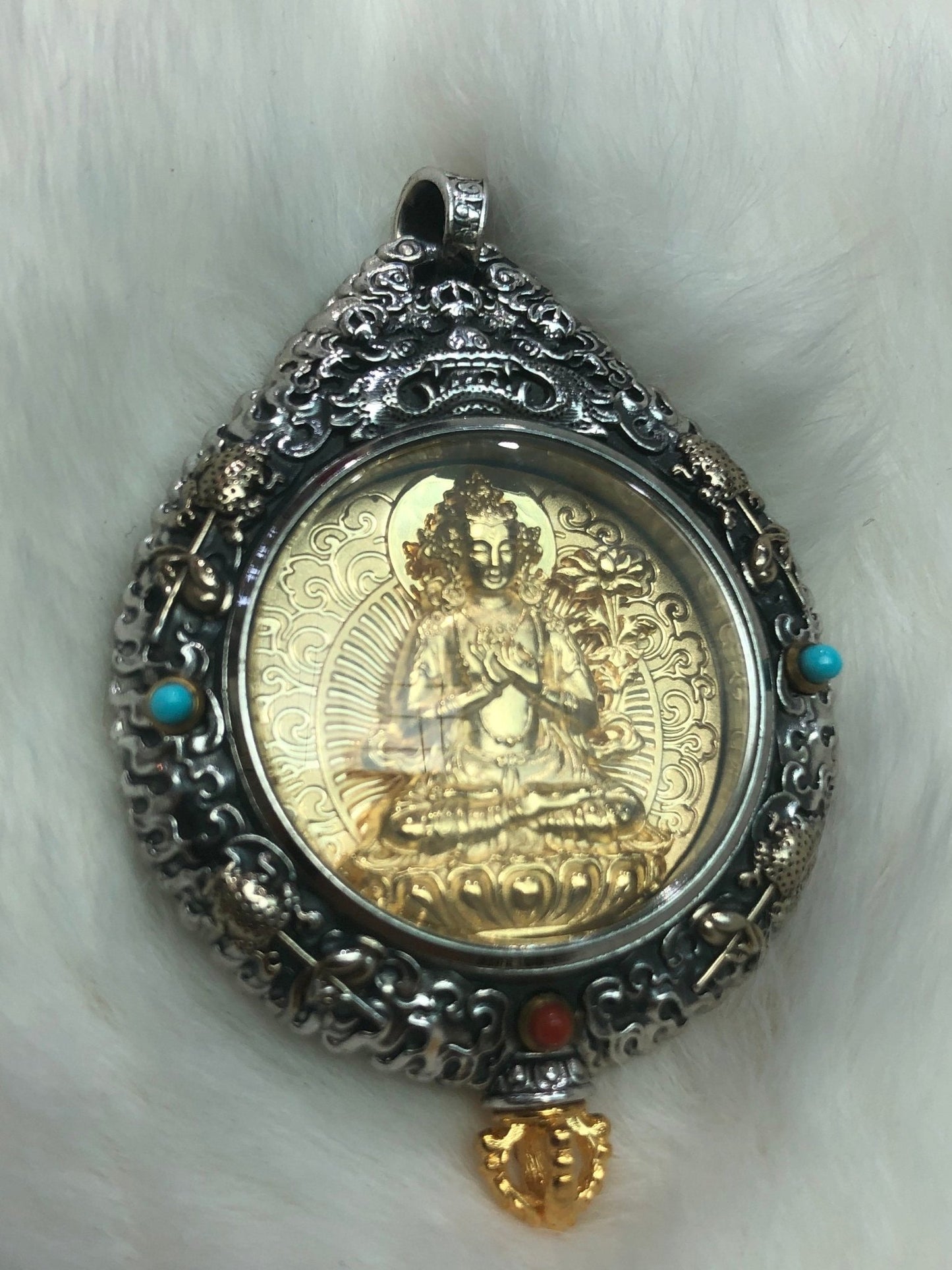 Pendentif Bouddha