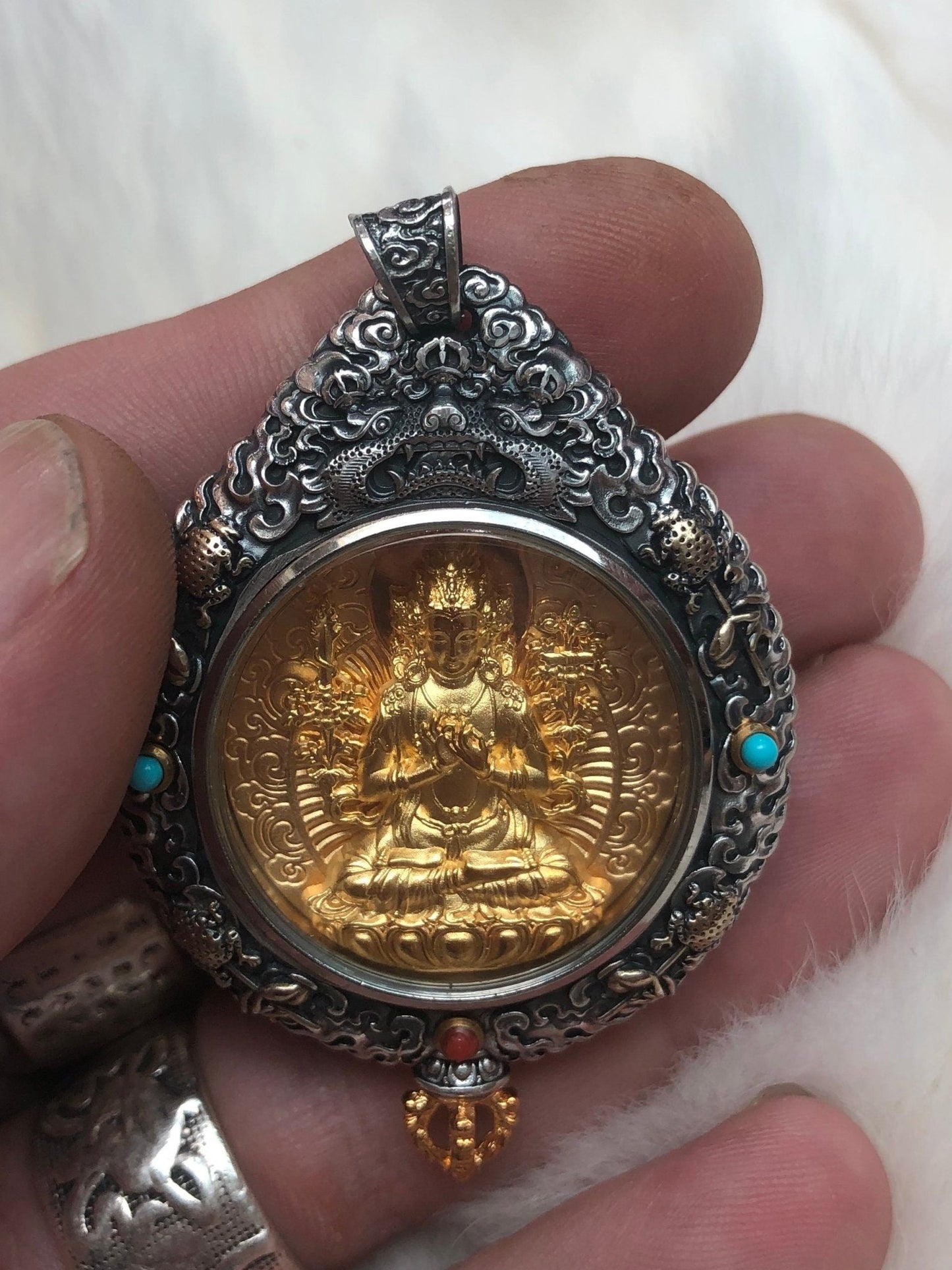Pendentif Bouddha
