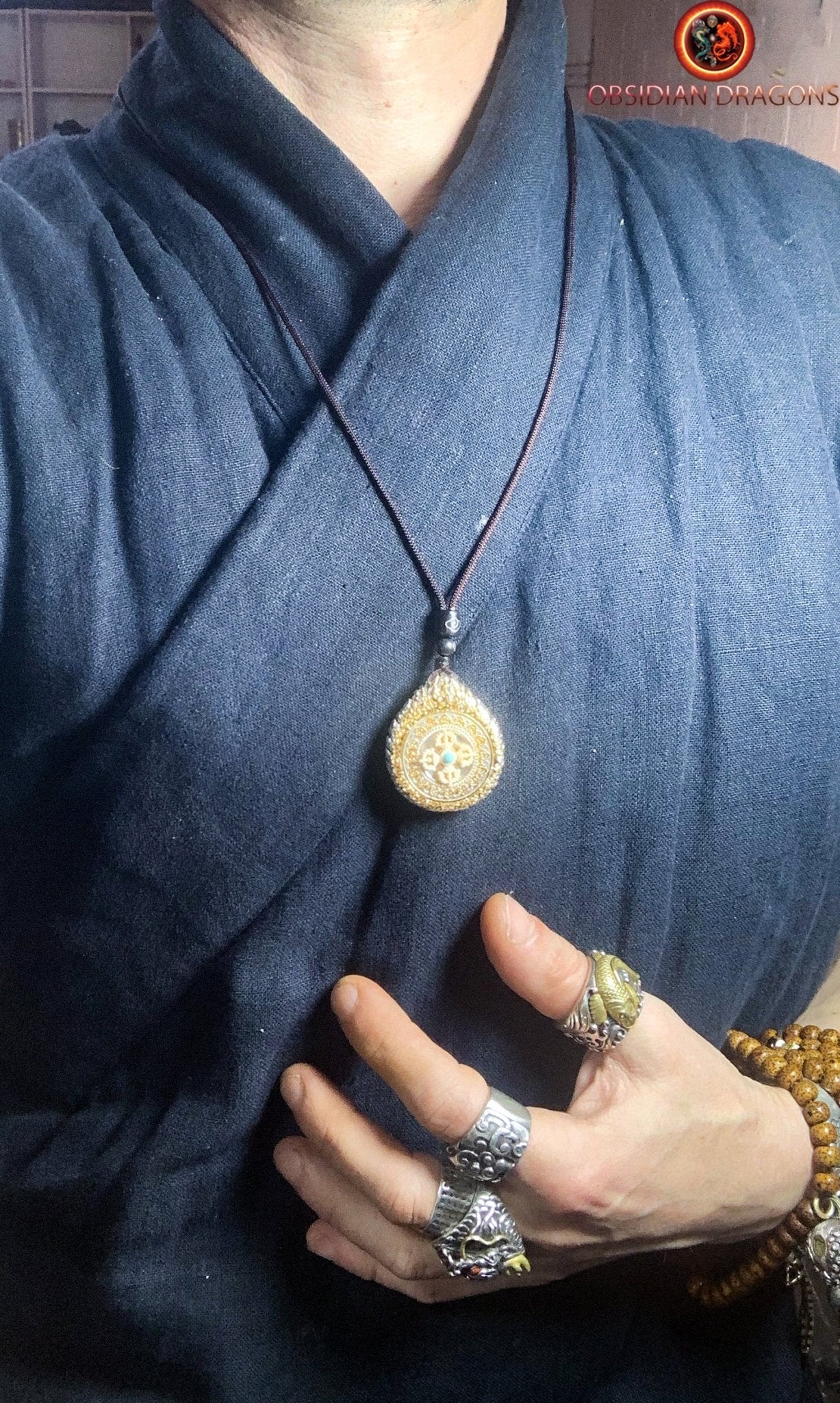 Pendentif ghau- Bouddha Vairocana