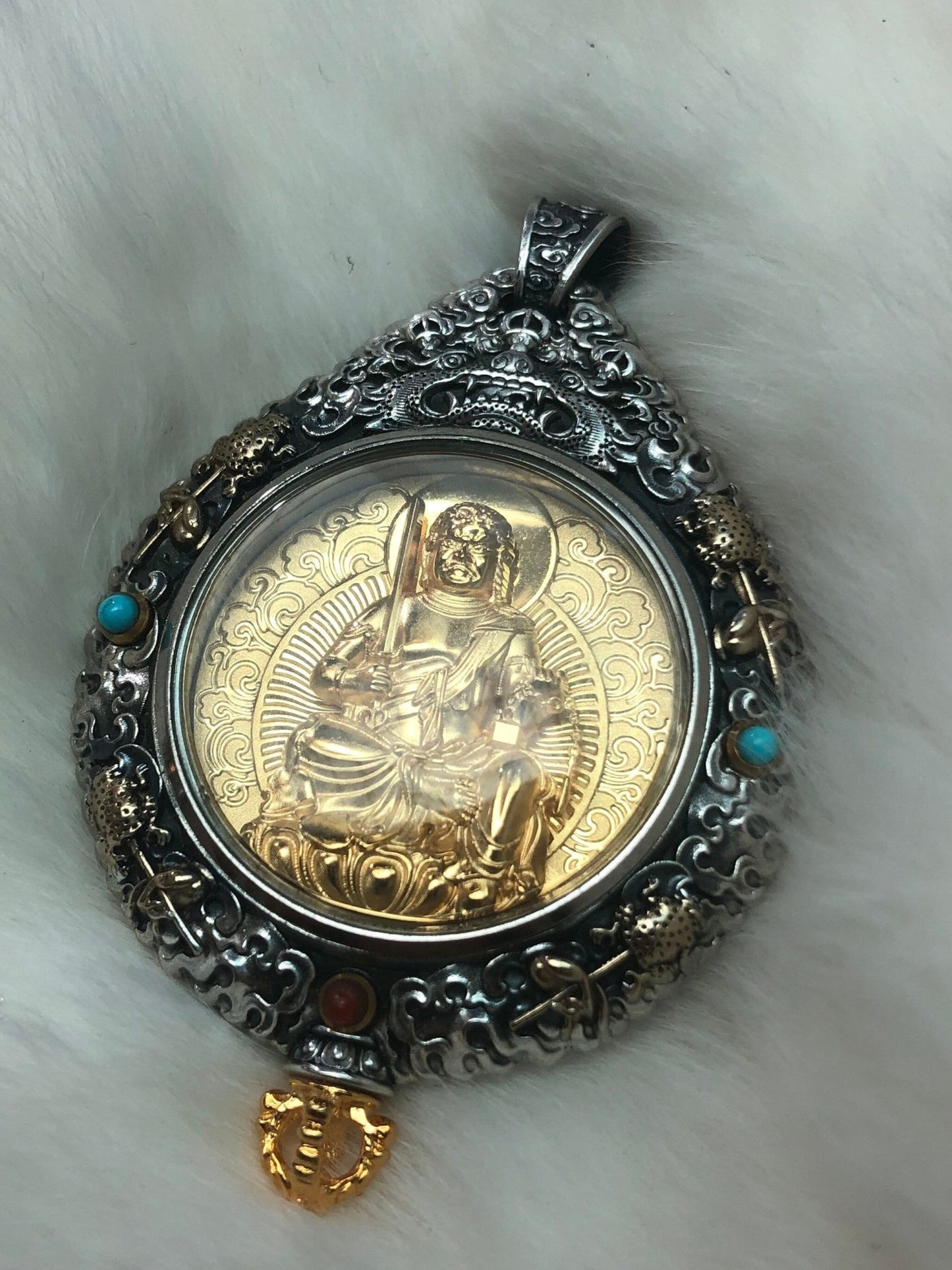 pendentif bouddha