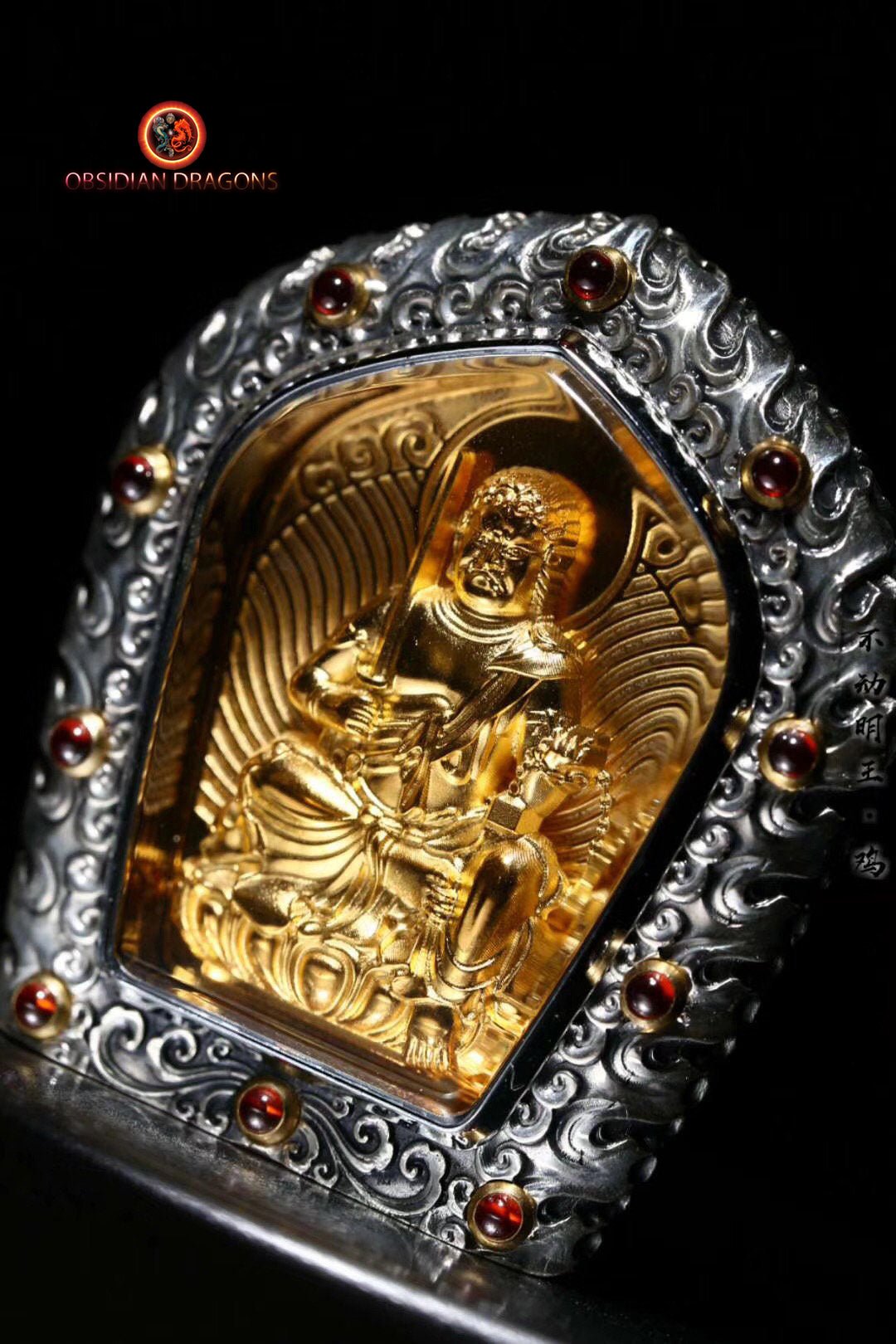 Ghau- Pendentif bouddha Acala