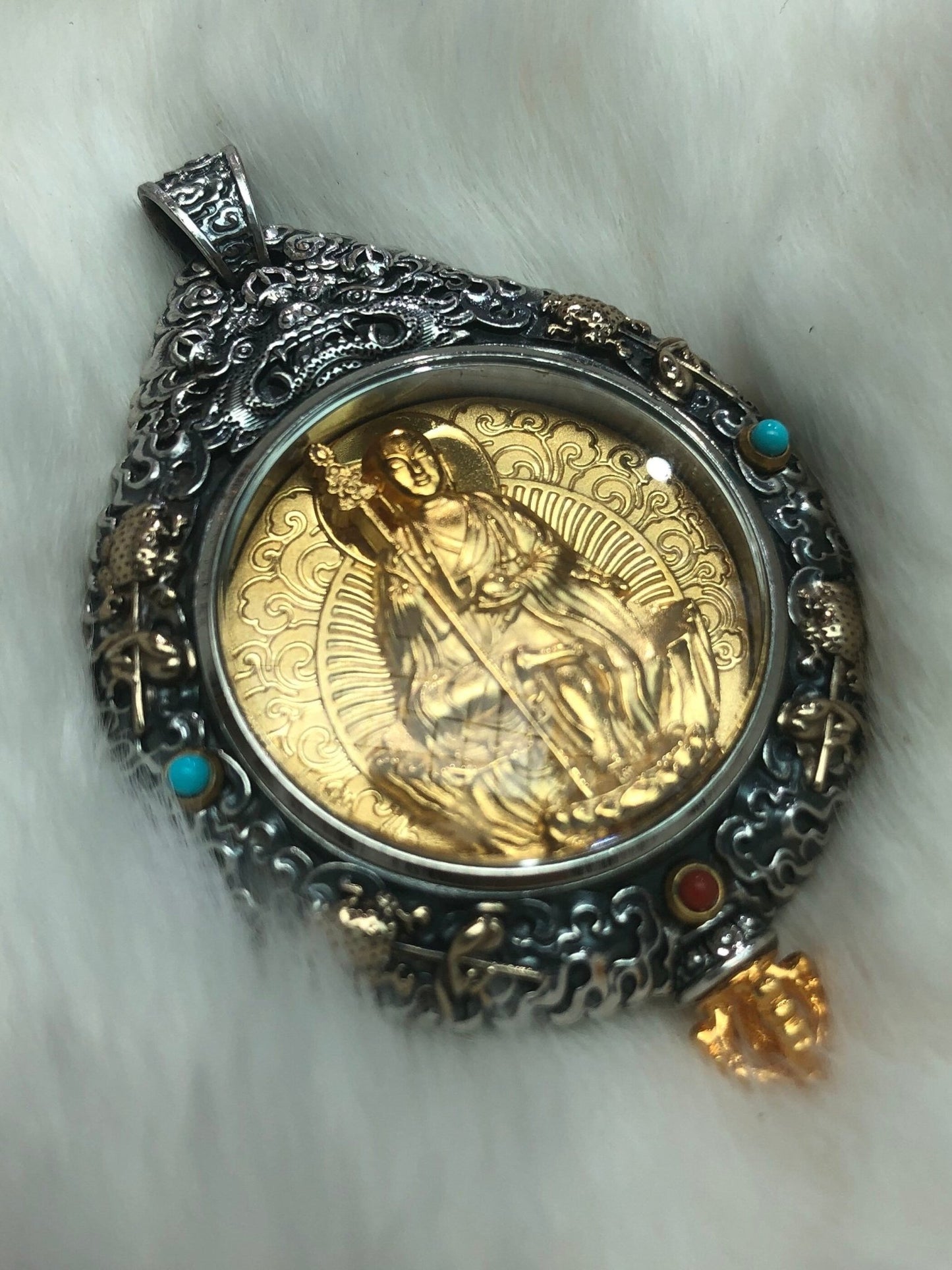 pendentif bouddha