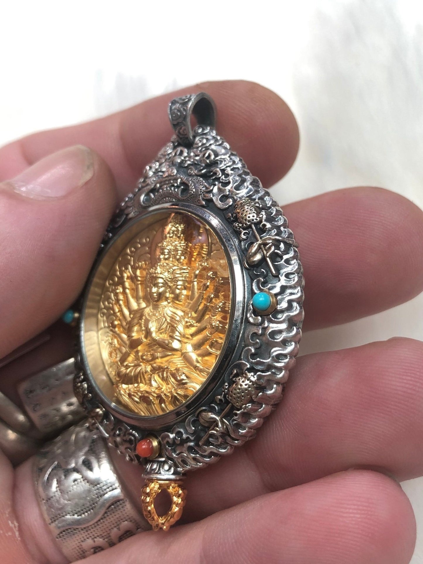 Pendentif Bouddha