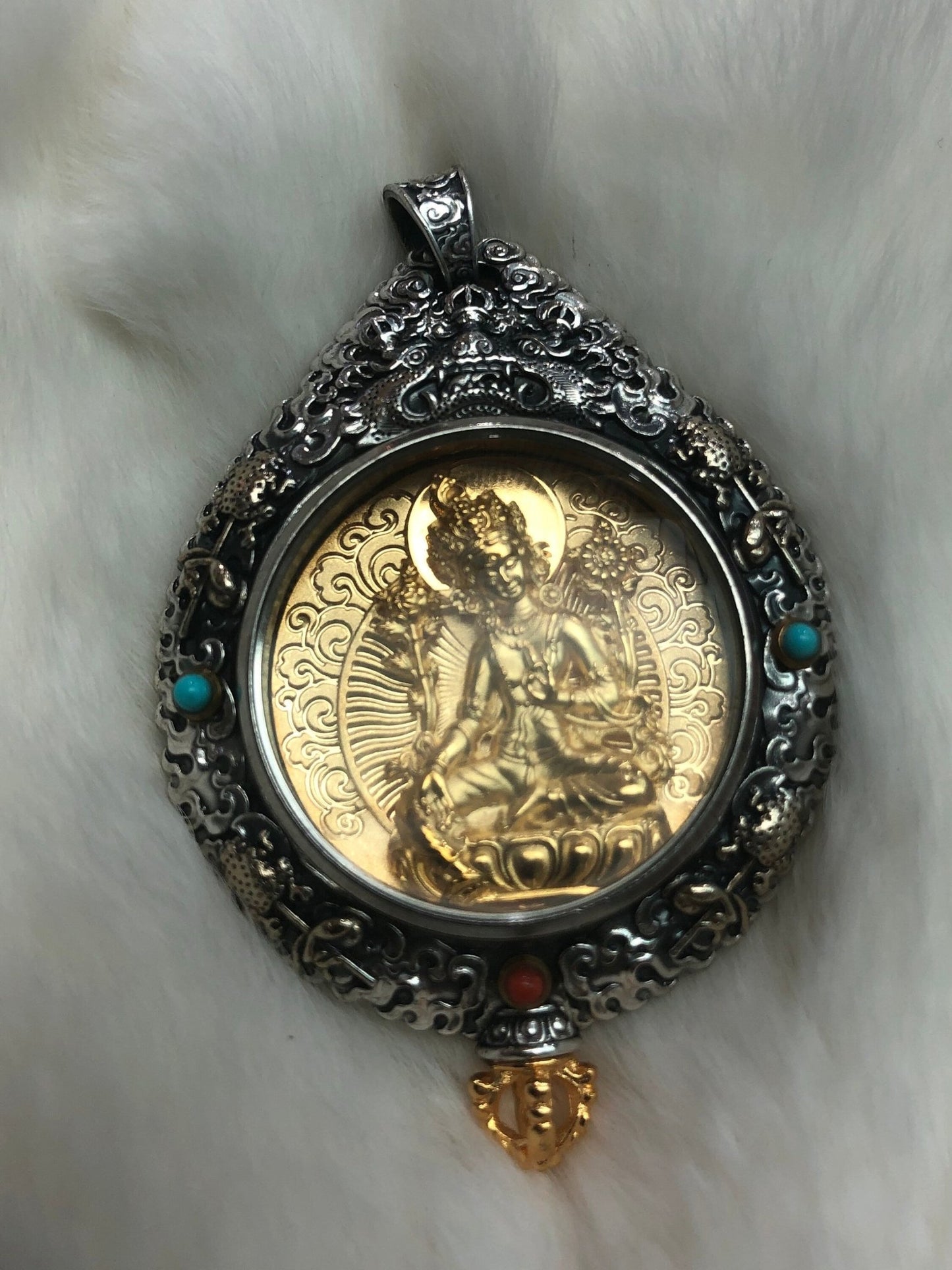 Pendentif Bouddha