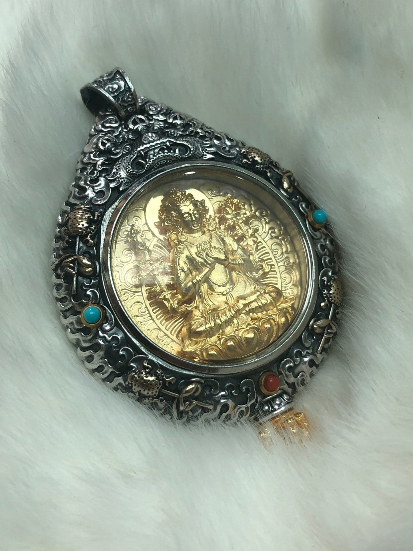 Pendentif Bouddha