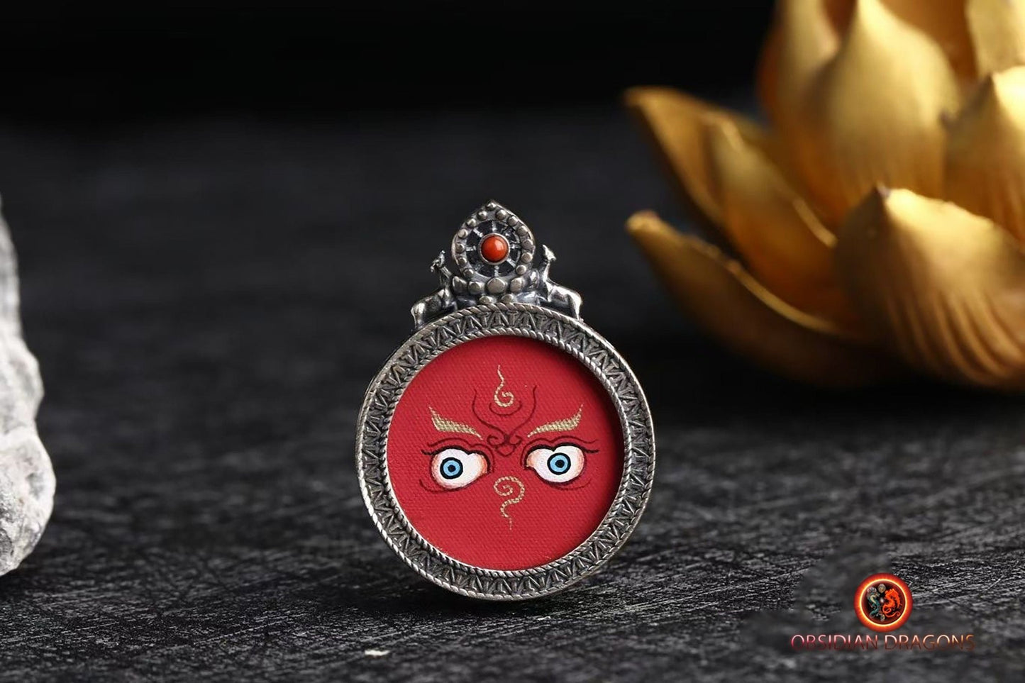 Pendentif Yeux de Bouddha Courroucés en Cinq Couleurs