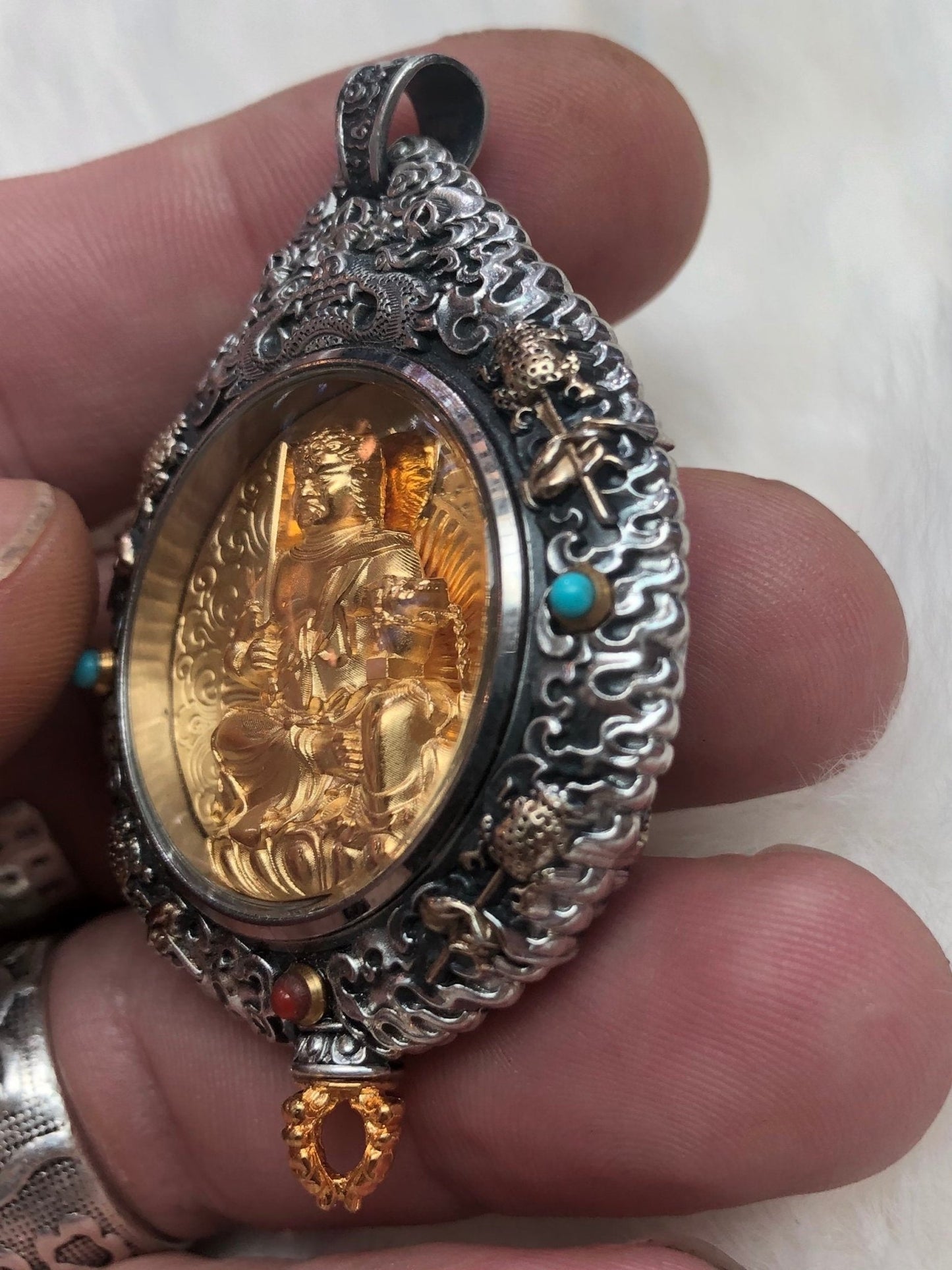 pendentif bouddha