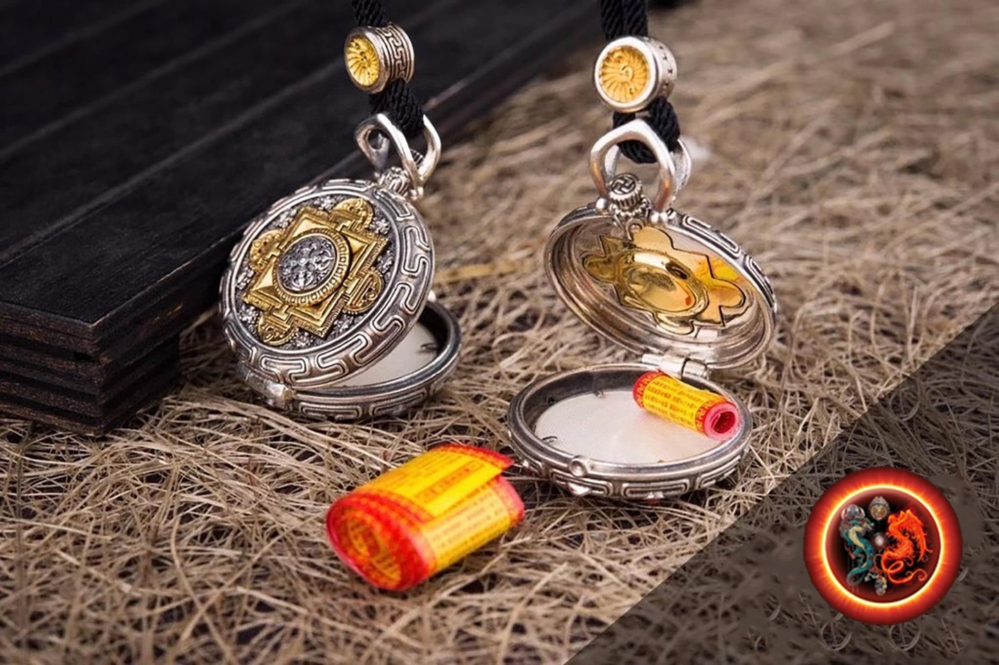 Pendentif tangka traditionnel- Ghau- bouddha Samantabhadra