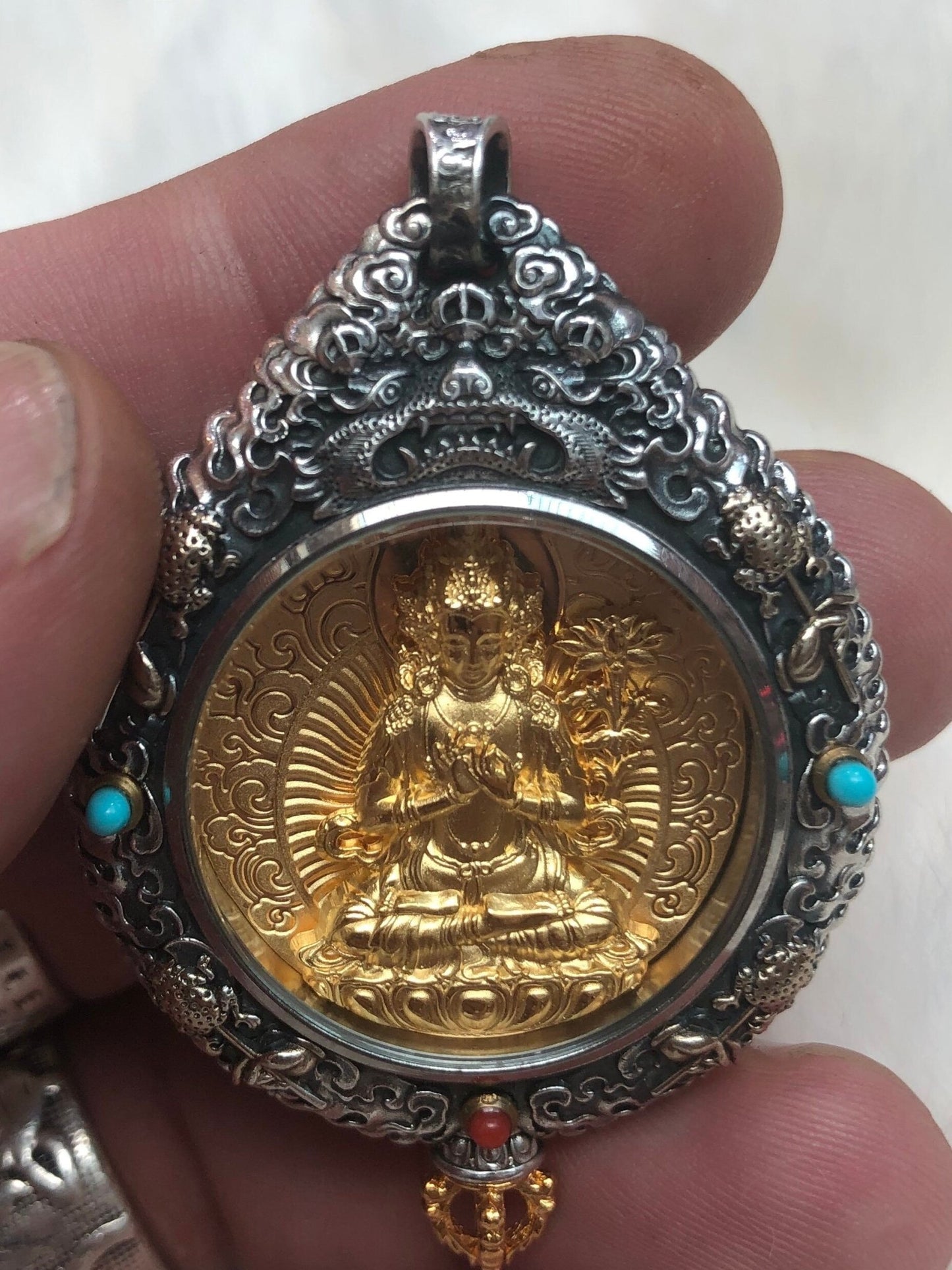 Pendentif Bouddha