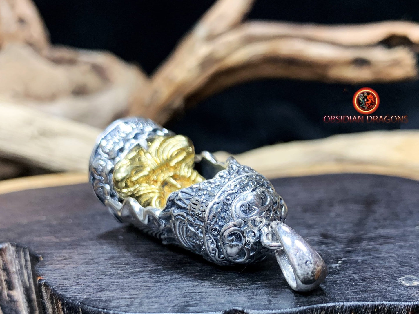 Pendentif bouddha- Compassion de Guan Yin | obsidian dragons
