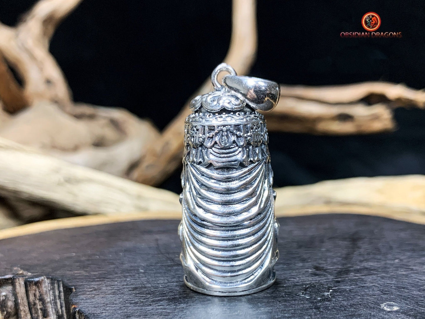 Pendentif bouddha- Compassion de Guan Yin | obsidian dragons
