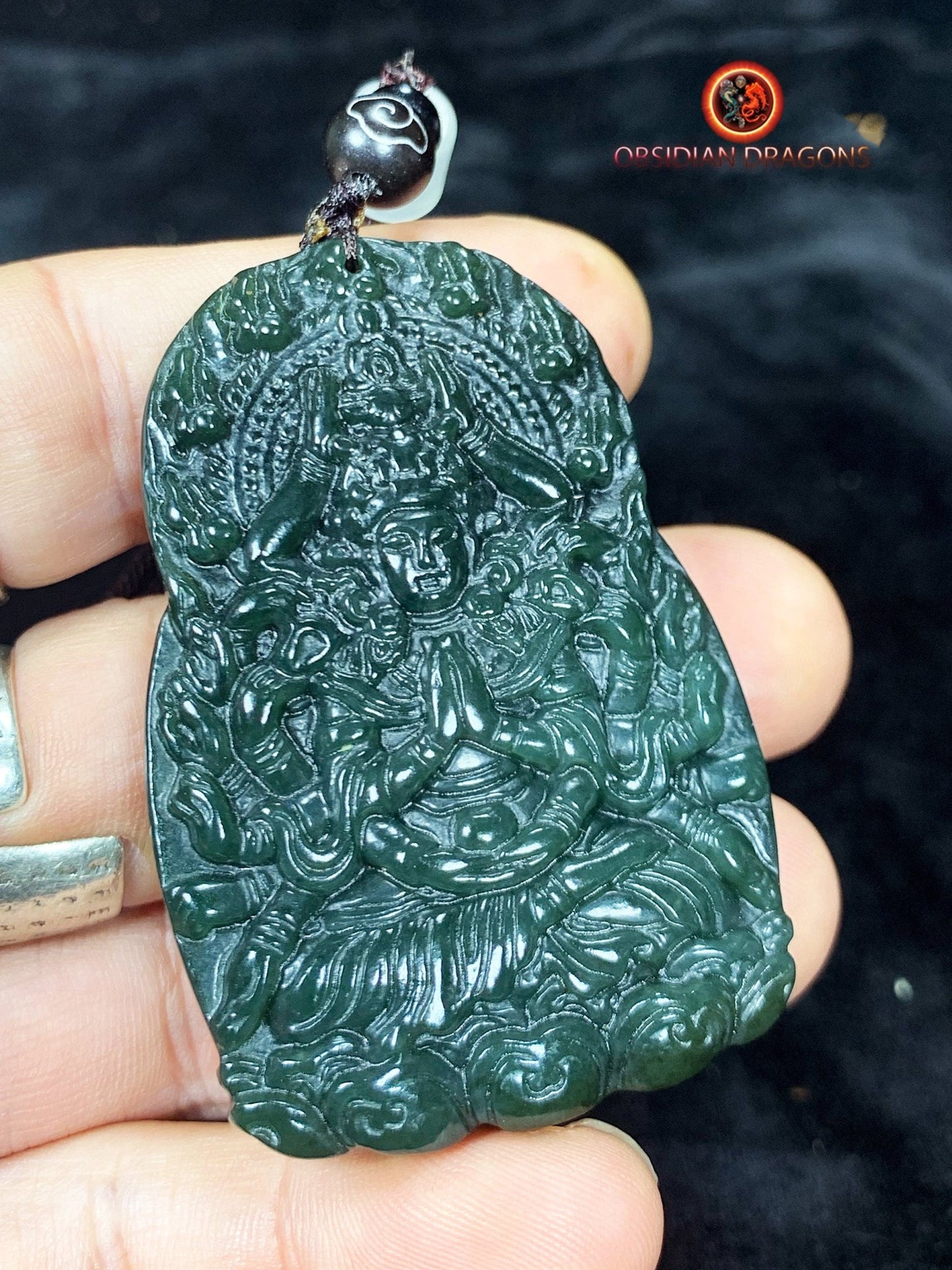 Pendentif bouddha en jade - Chenrezi