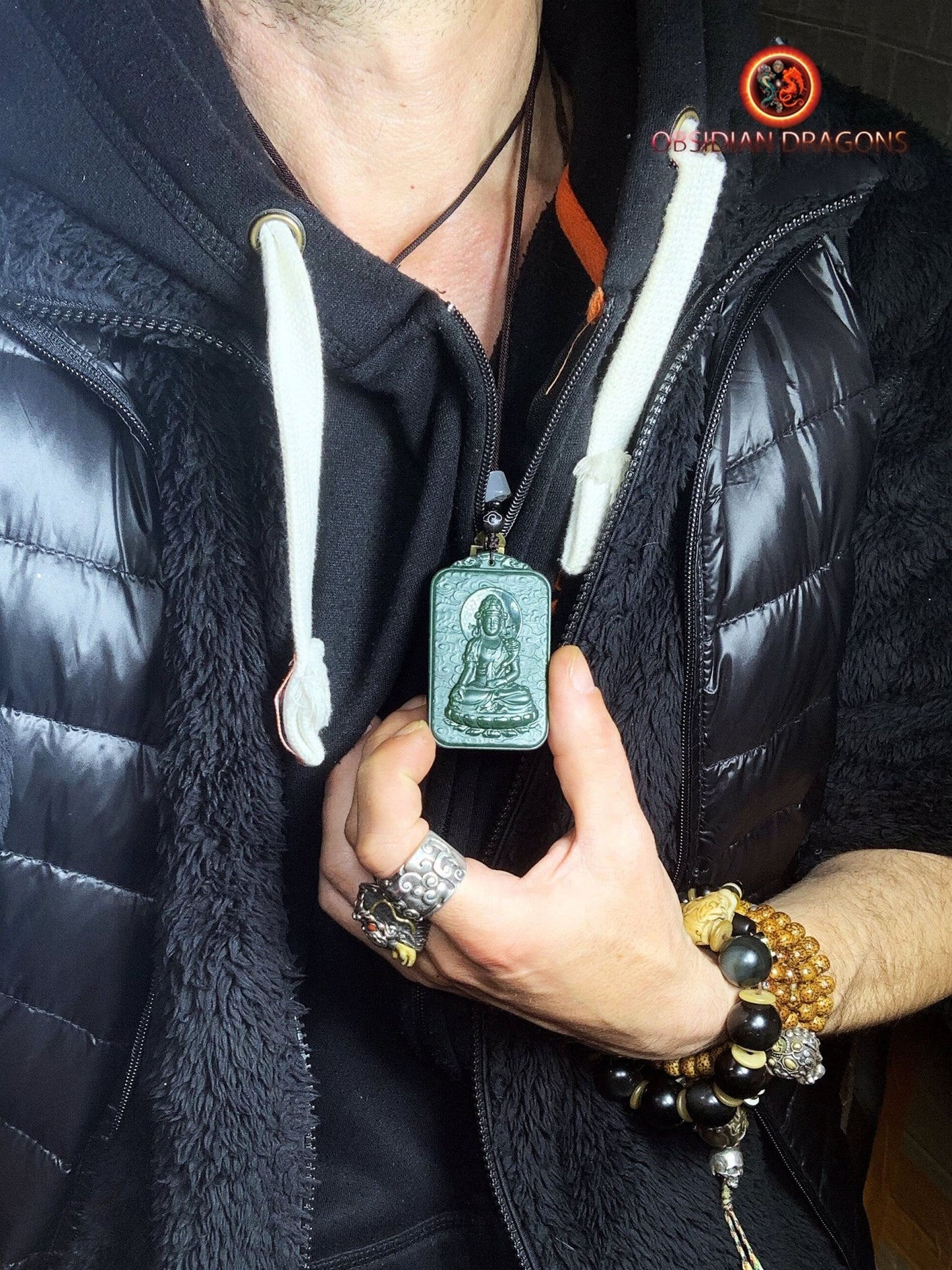 Pendentif bouddha en jade - Chenrezi