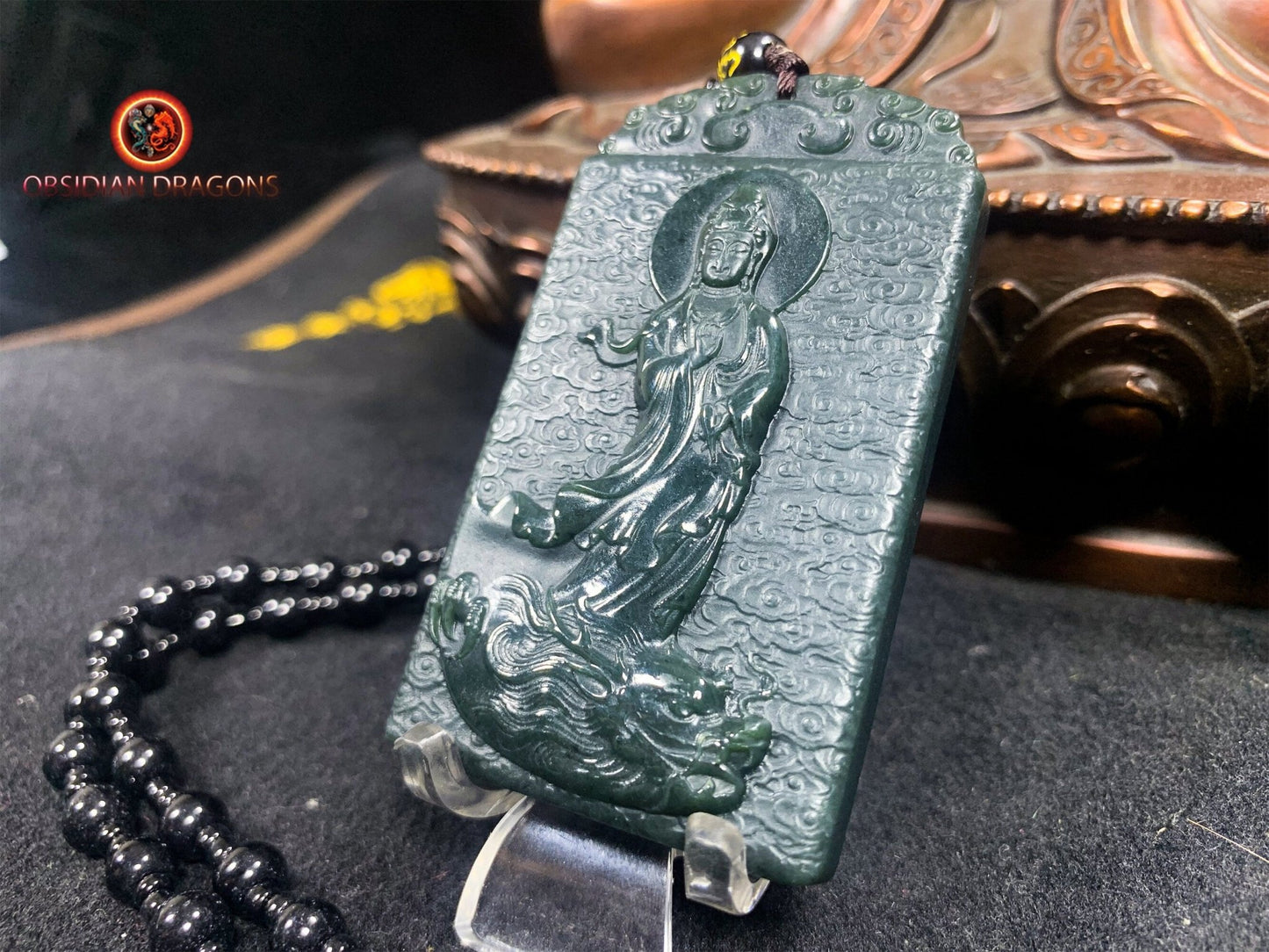 Pendentif bouddha en jade- Guan Yin