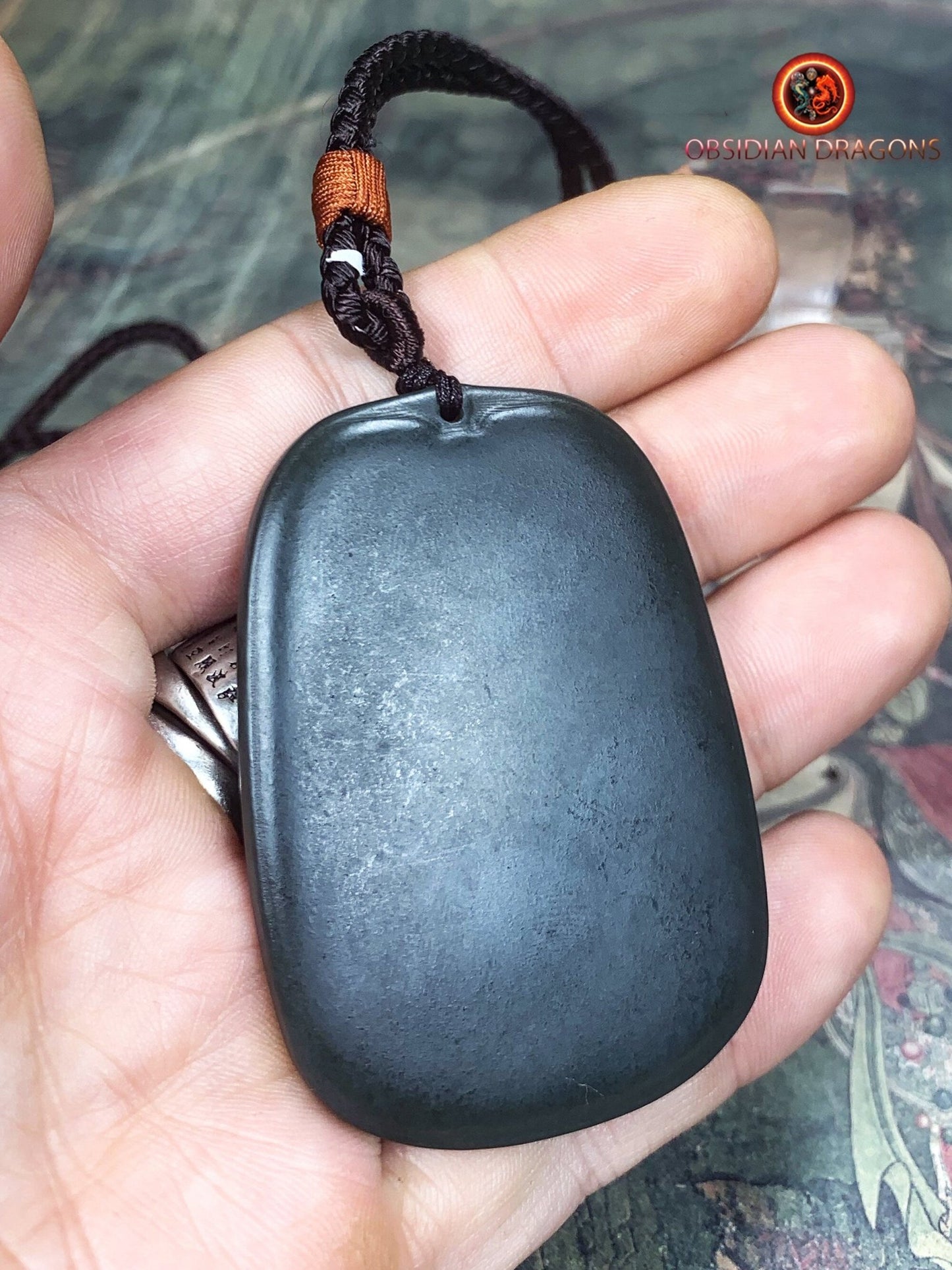 Pendentif bouddha en jade- Chenrezig