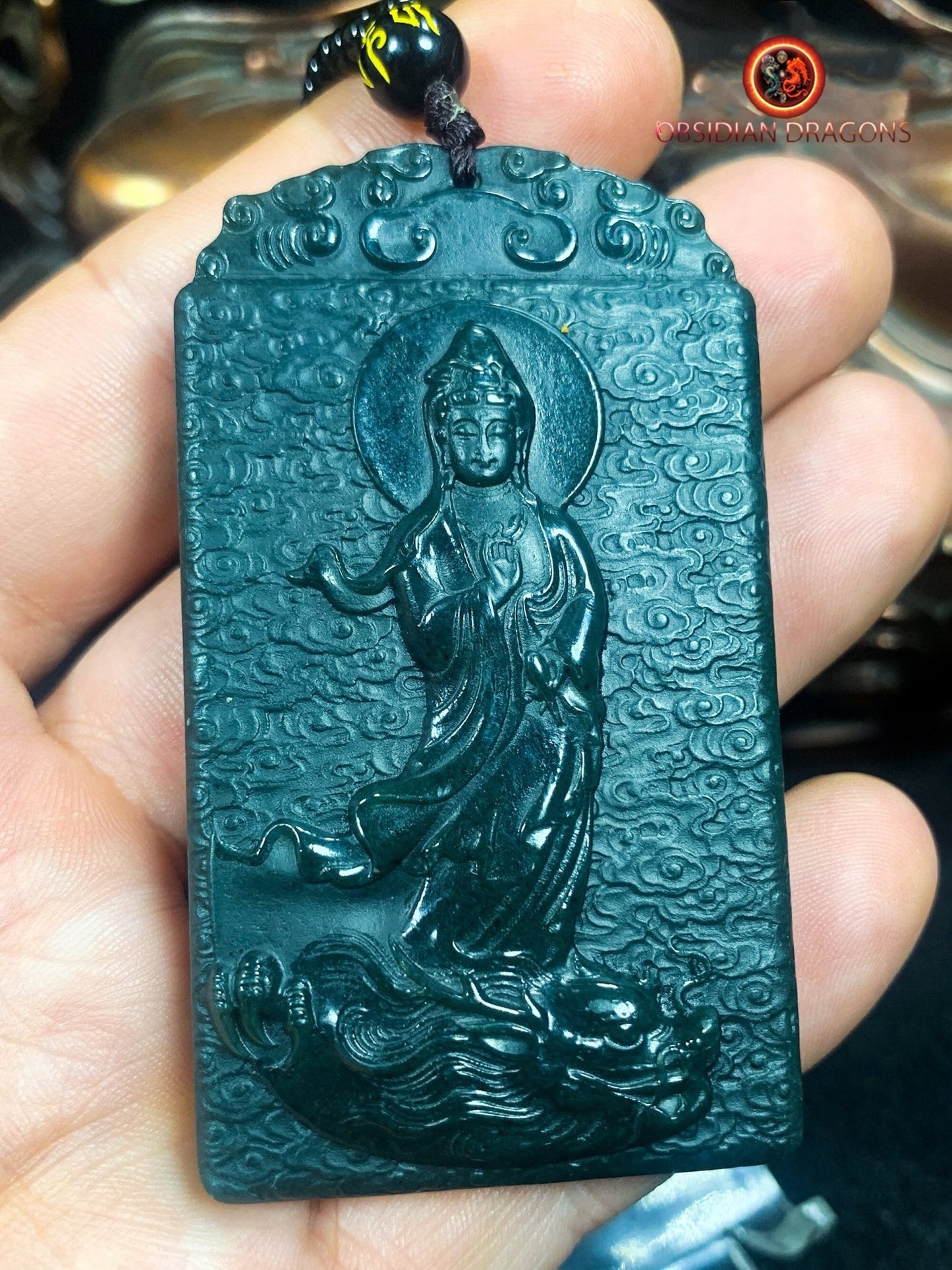 Pendentif bouddha en jade- Guan Yin