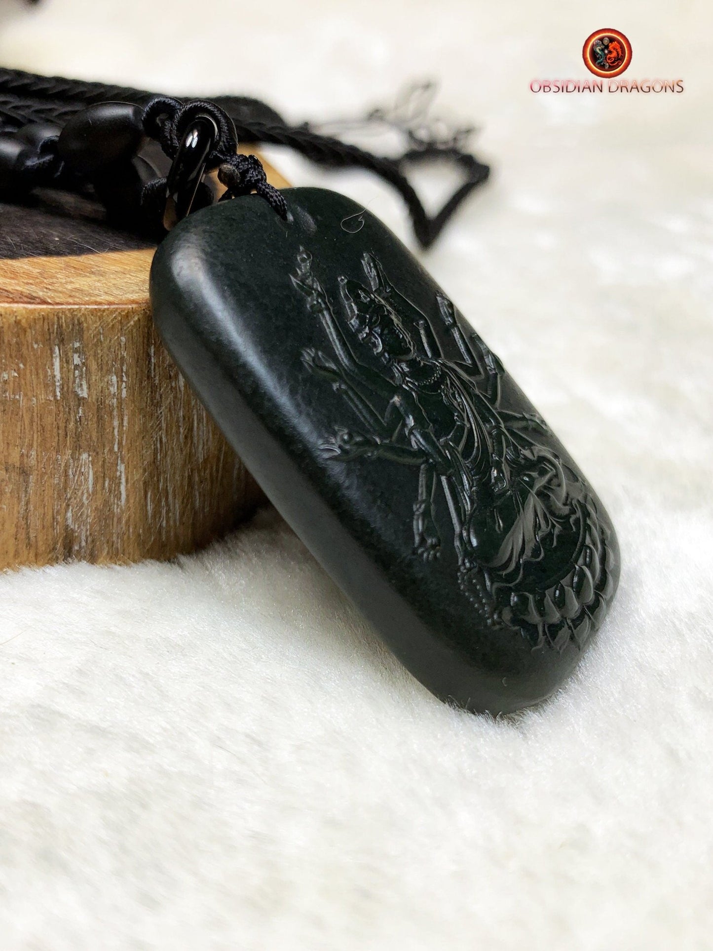 Pendentif bouddha en jade - Chenrezi