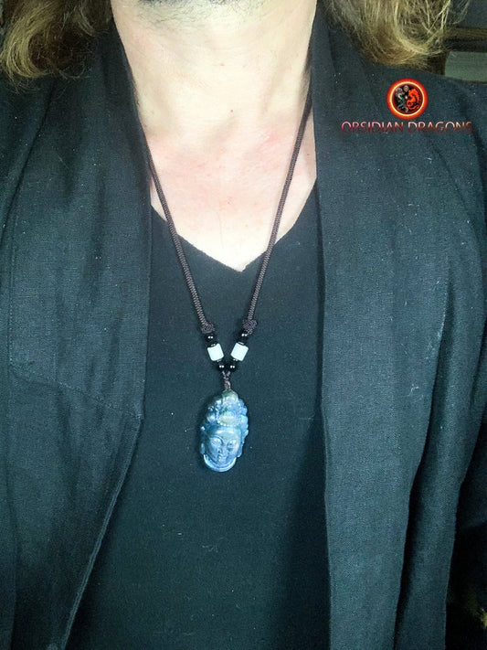 Pendentif Bouddha en labradorite- Guan Yin