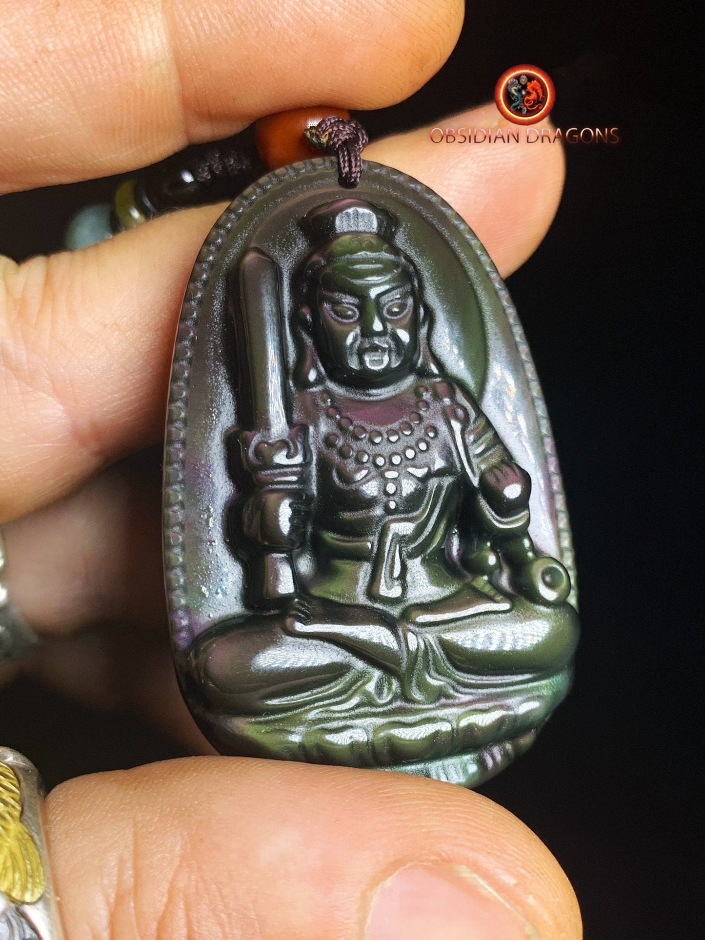 Pendentif bouddha en obsidienne- Acala