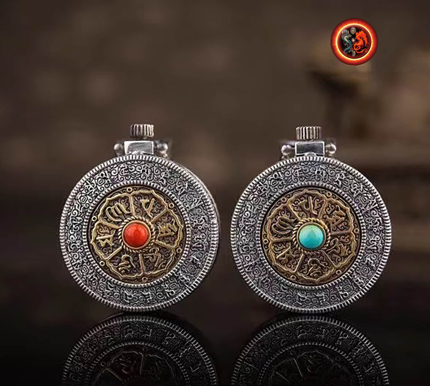 Reliquaire bouddhiste. Reliquaire tibetain. Ghau tibetain. Mantra de la compassion, "om mani padme hum". argent 925, cuivre - obsidian dragon