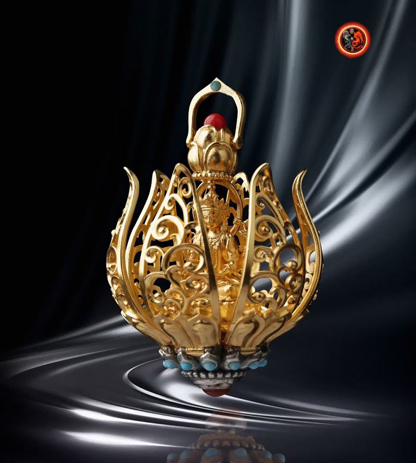 pendentif bouddha ,Amulette. Guan Yin, Chenrezi dans un Lotus à 6 pétales. laiton, plaqué or 24k pendentif ouvrant grâce a un bouton - obsidian dragon