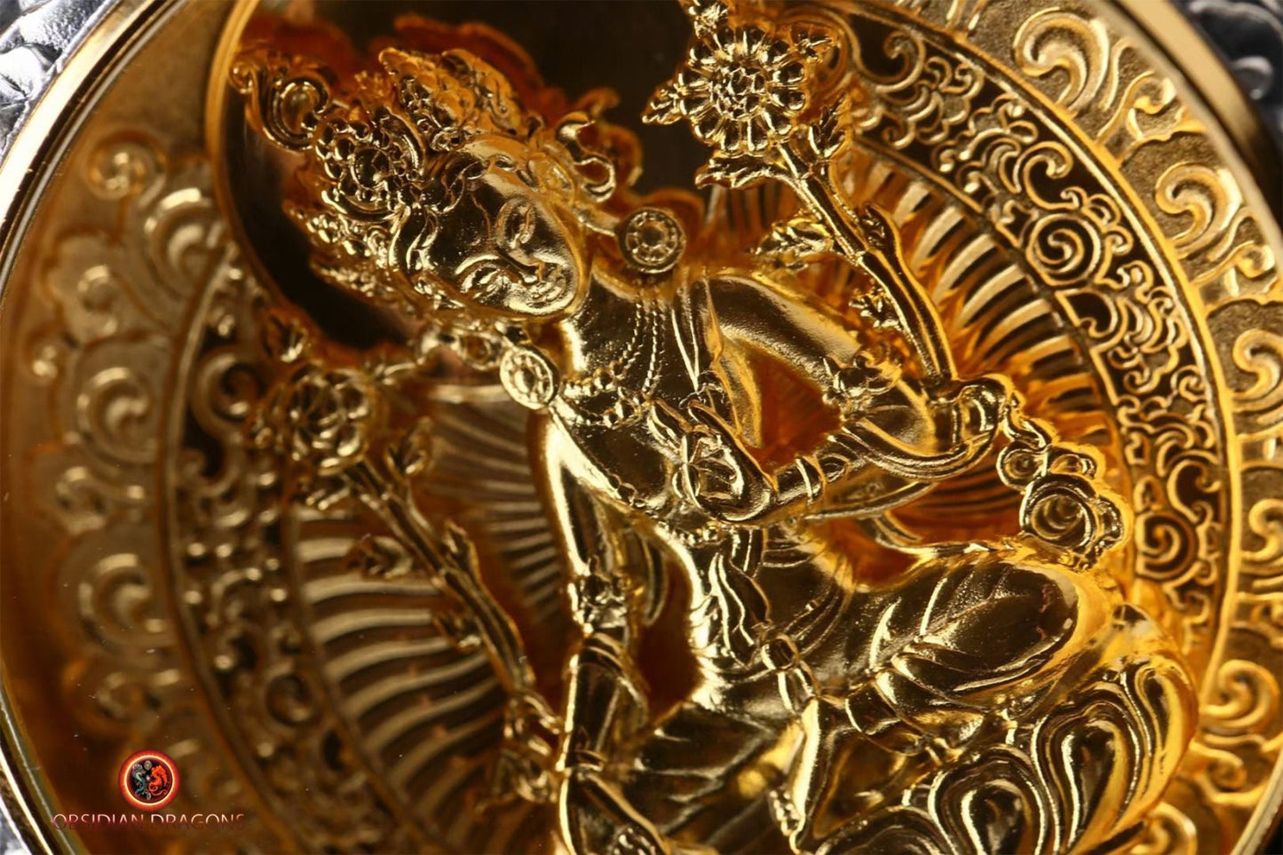 Ghau- Pendentif Tara blanche