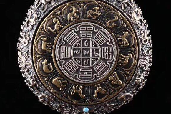 reliquaire de protection bouddhiste bouddha Vairocana en argent massif 925 plaqué or 18k turquoise. roue de la vie - obsidian dragon