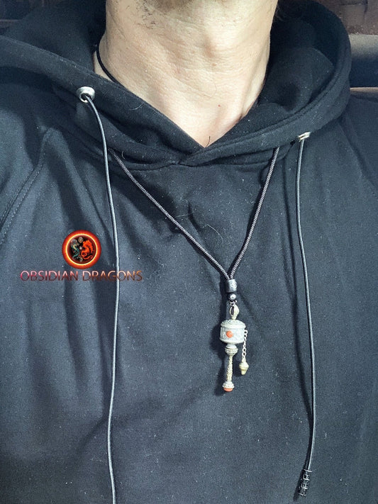 Pendentif tibetain moulin a prière, bouddhisme tibetain vajrayana. Argent 925 poinçonné - obsidian dragon